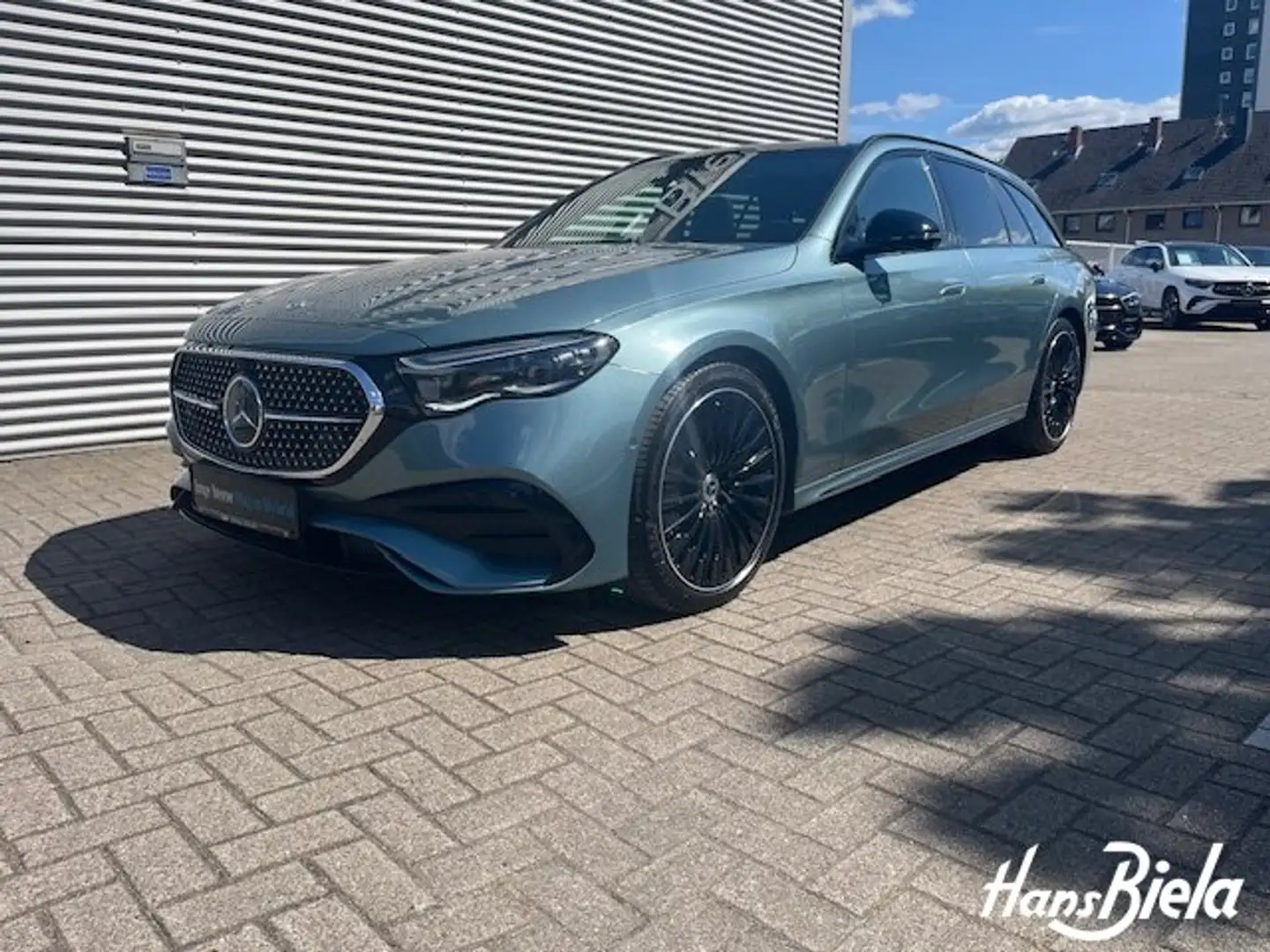 Mercedes-Benz E 300 E 300 de 4M T-M AMG Prem+/Night/20"/Pano/Supersc Silber - 2