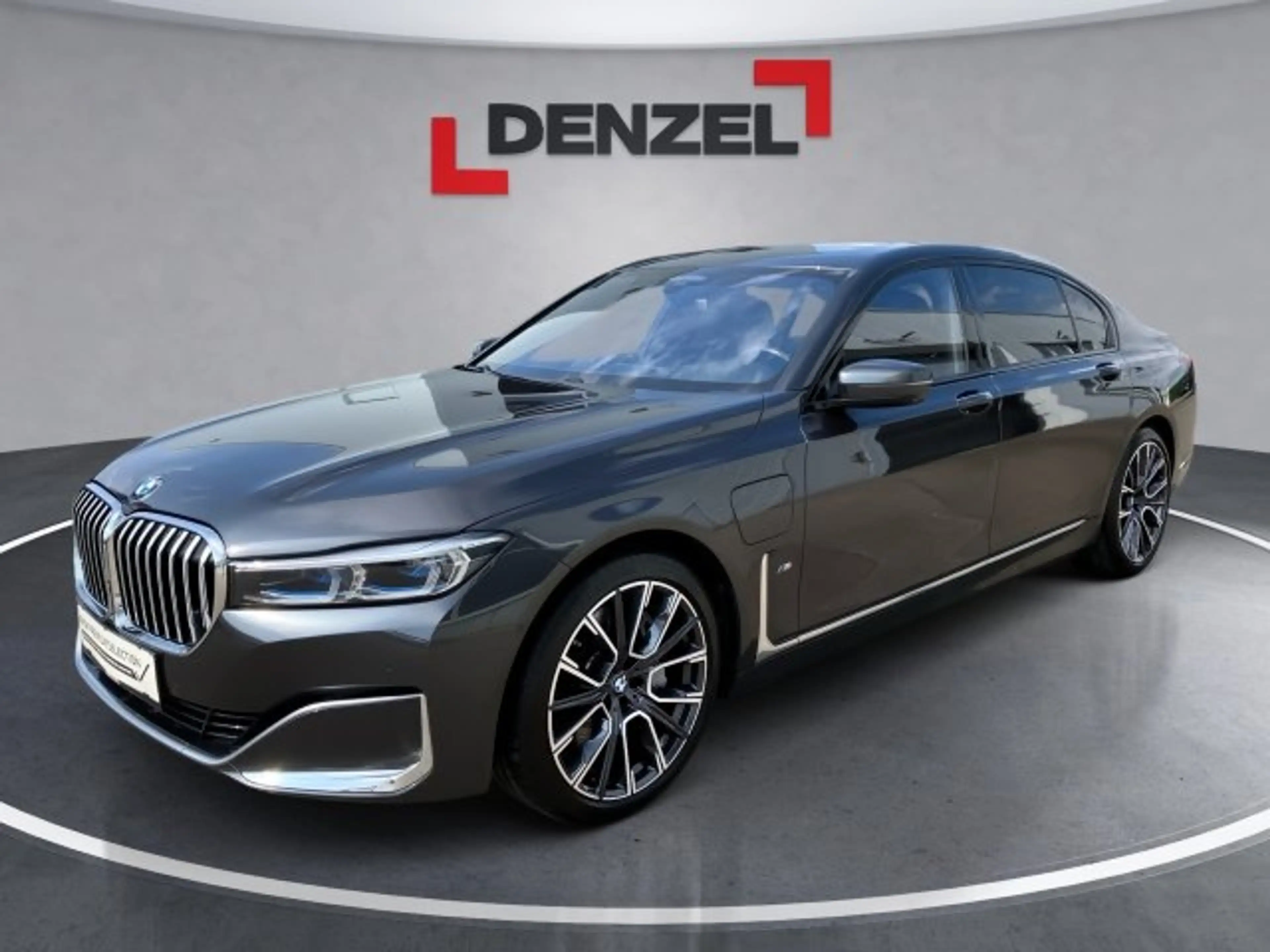 BMW 745 Le xDrive G12