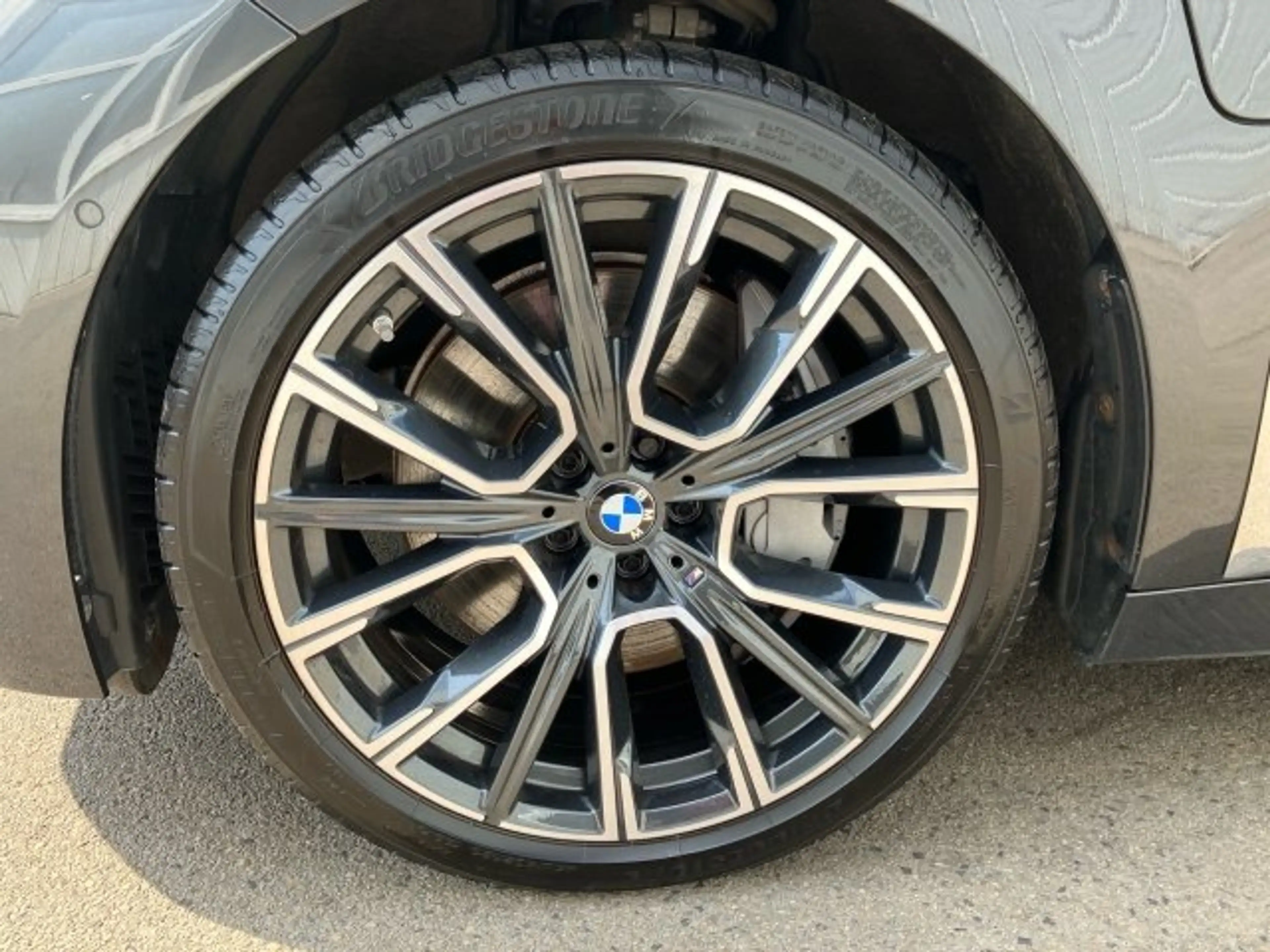 BMW 745 Le xDrive G12 — photo 8