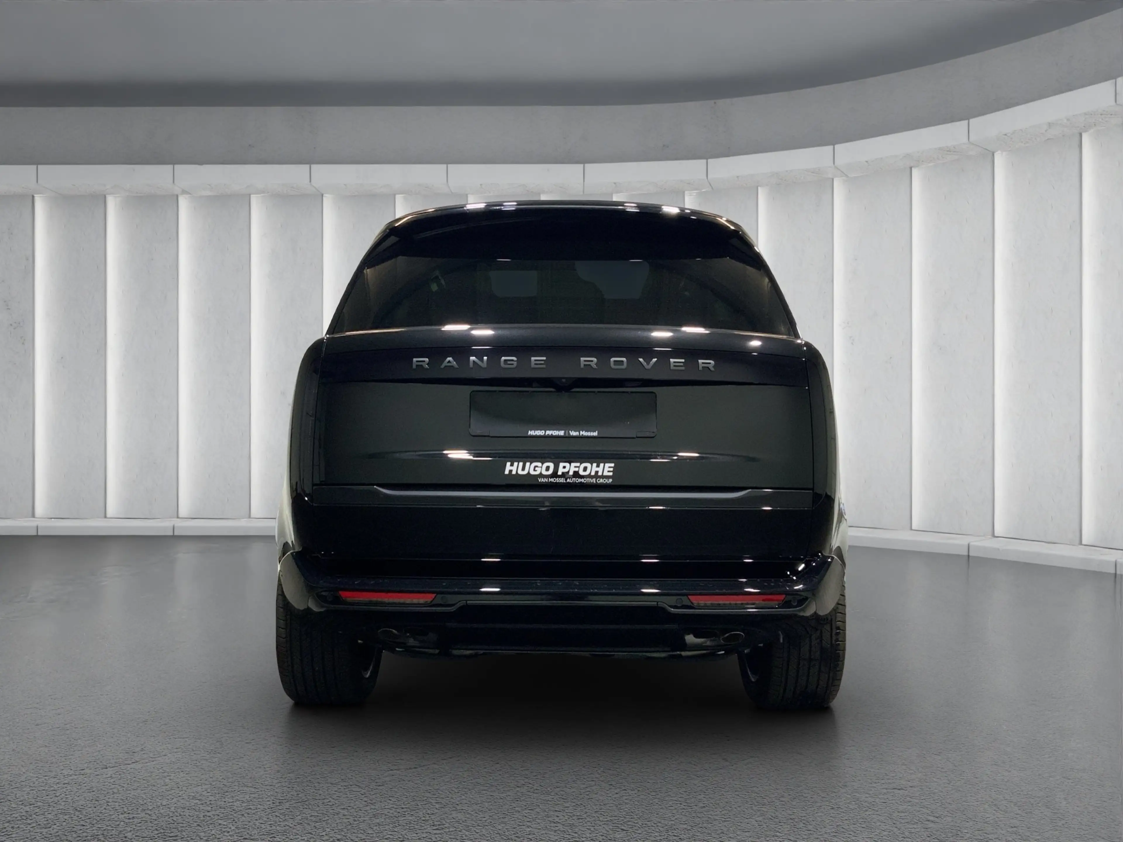 Land Rover Range Rover Autobiography 4.4 P530 Geländewagen. 390 kW. 5-tür — photo 3
