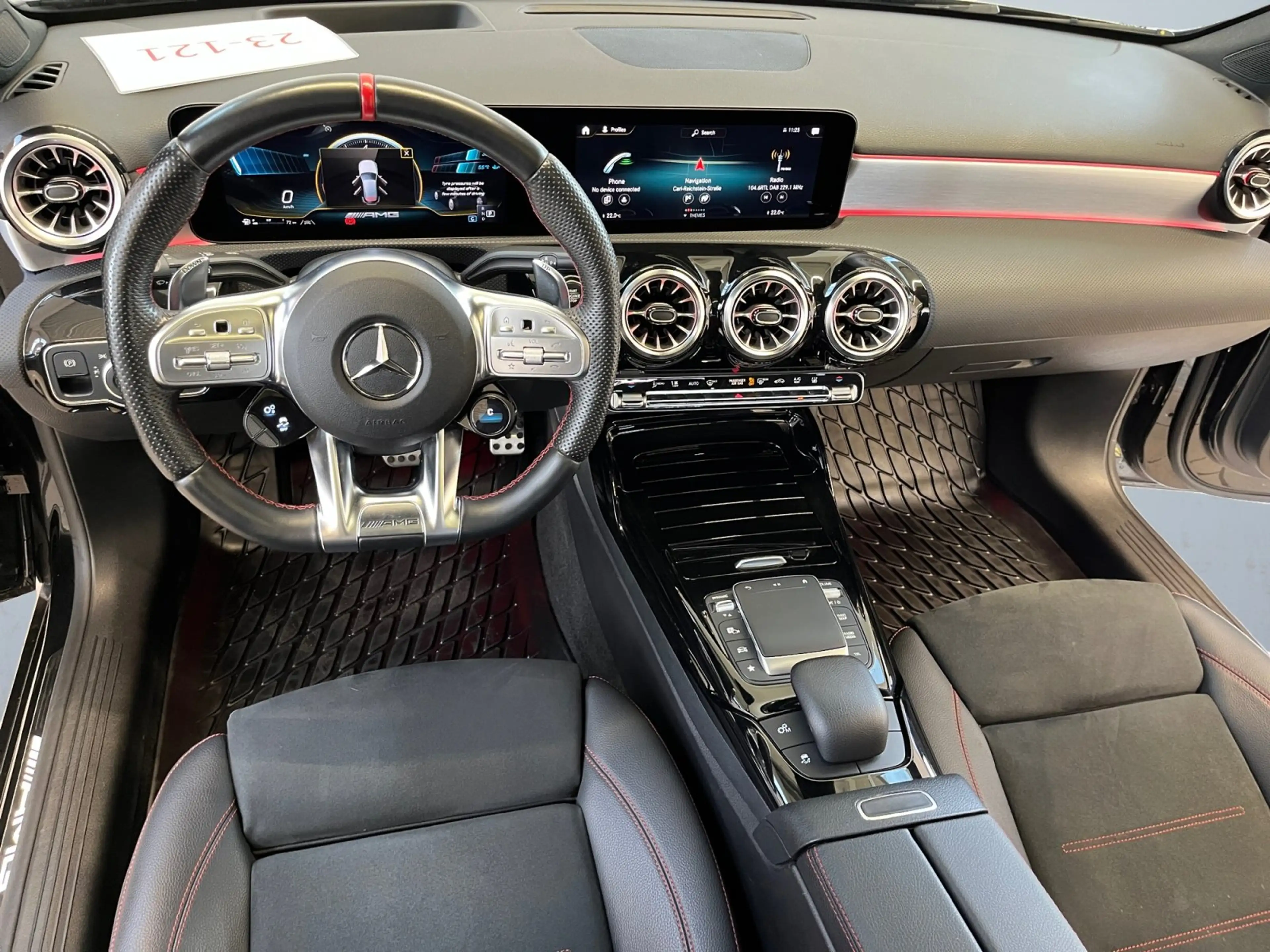 Mercedes-Benz A 35 AMG A35 AMG Aut. 4Matic+ 360°Kamera HeadUp-Display — photo 9