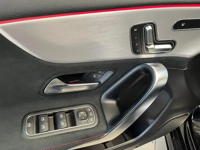 Mercedes-Benz A-Class view 20