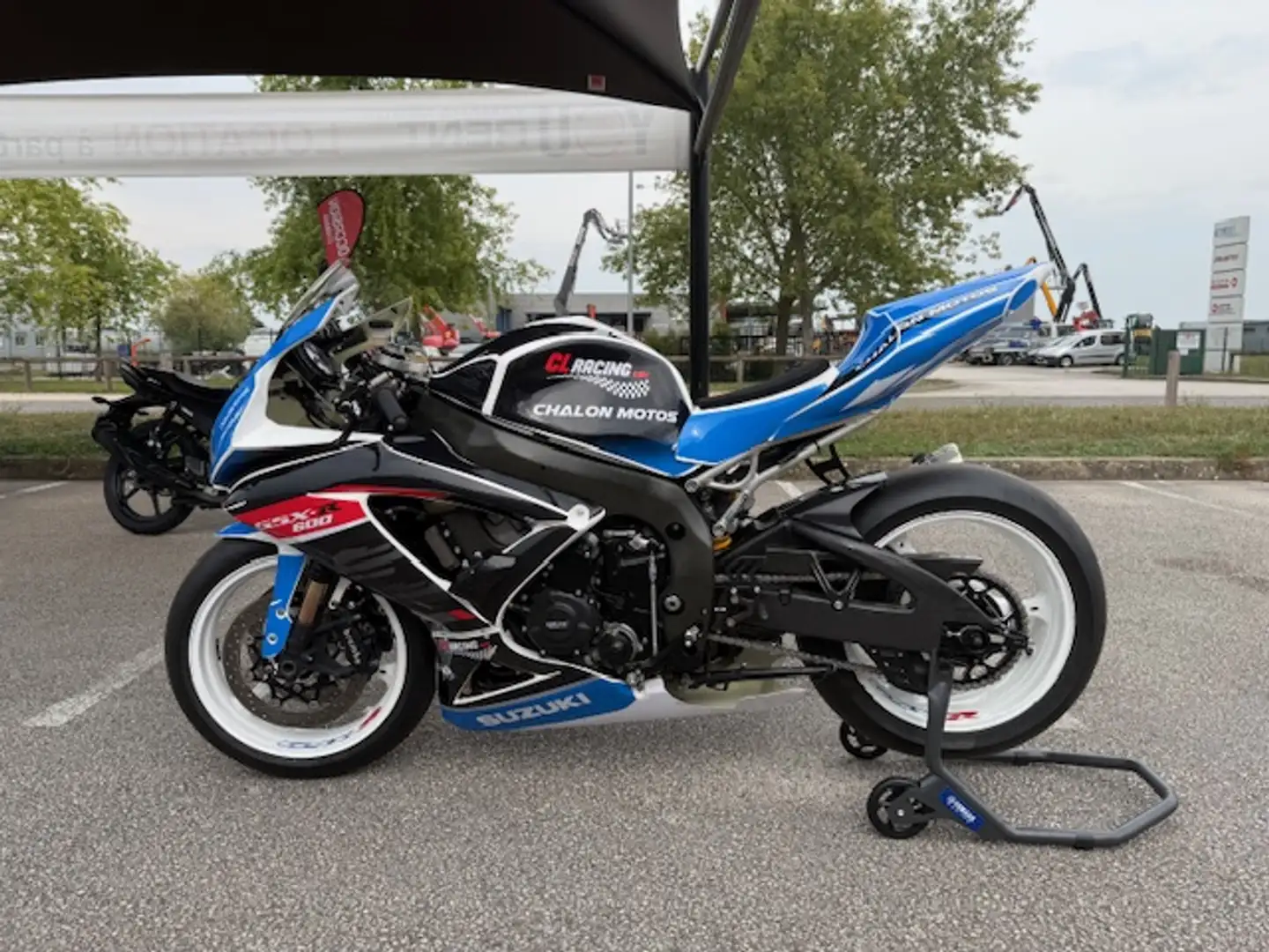 Suzuki GSX-R 600 - 1