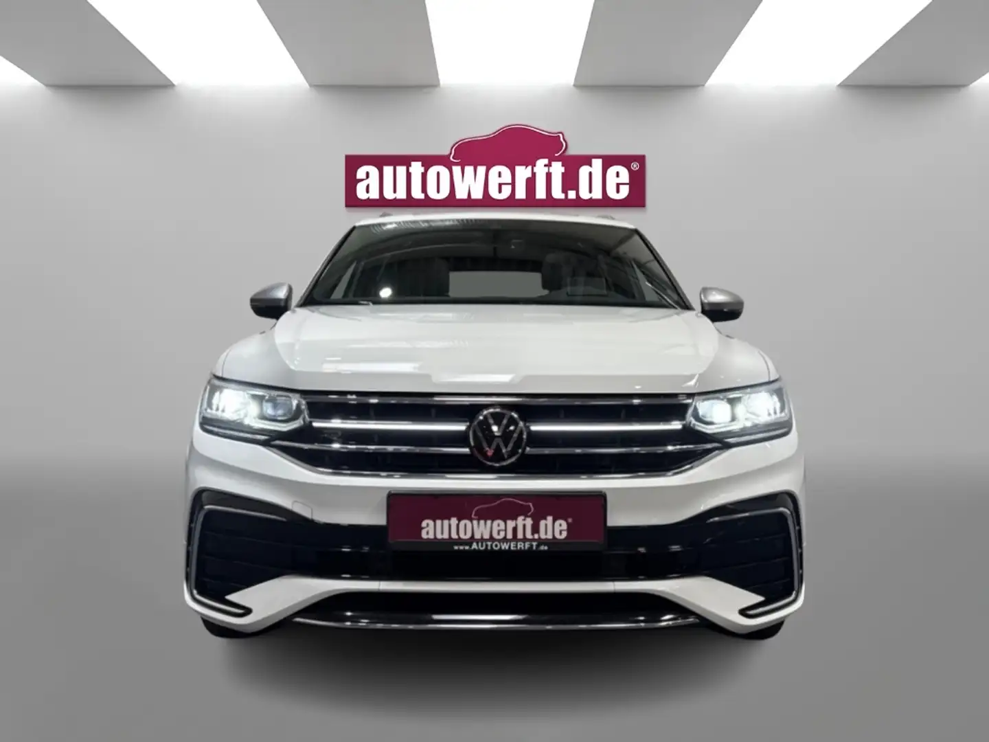 Volkswagen Tiguan Allspace 2.0 TSI 4M DSG 3x R LINE MATRIX PANO AHK CAM 20Z H Weiß - 2