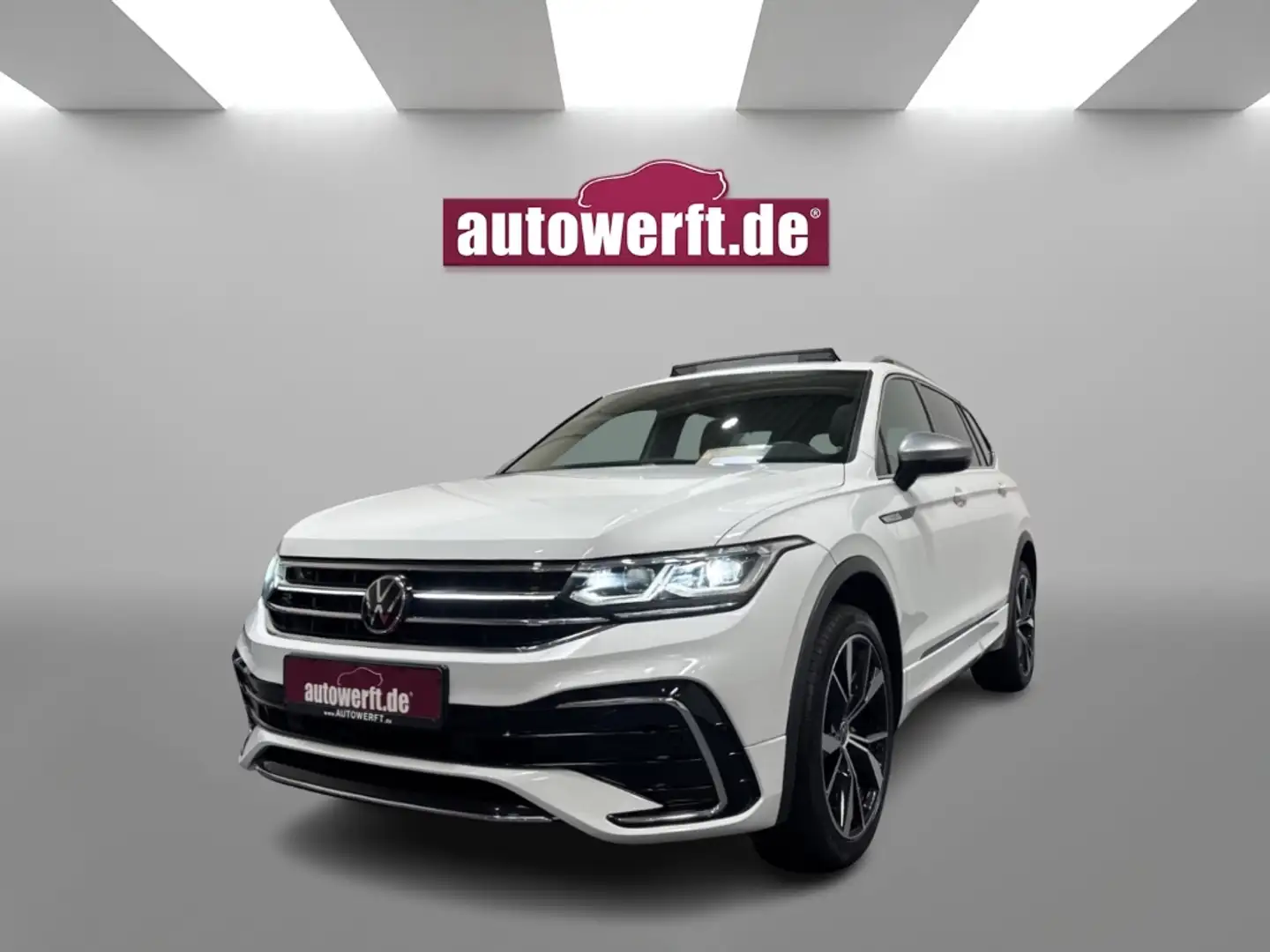 Volkswagen Tiguan Allspace 2.0 TSI 4M DSG 3x R LINE MATRIX PANO AHK CAM 20Z H Weiß - 1