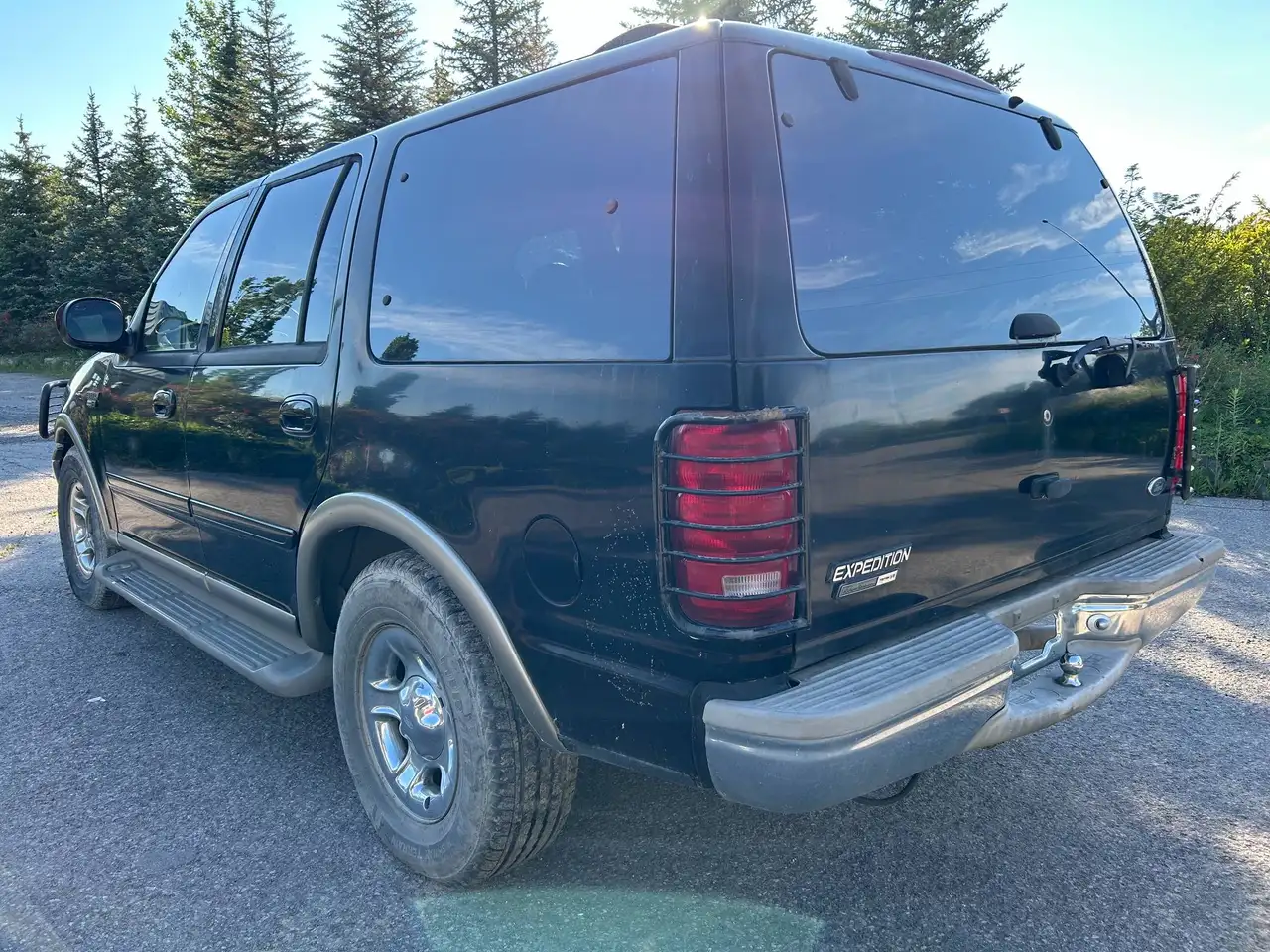 Ford Expedition снимка Ford Expedition