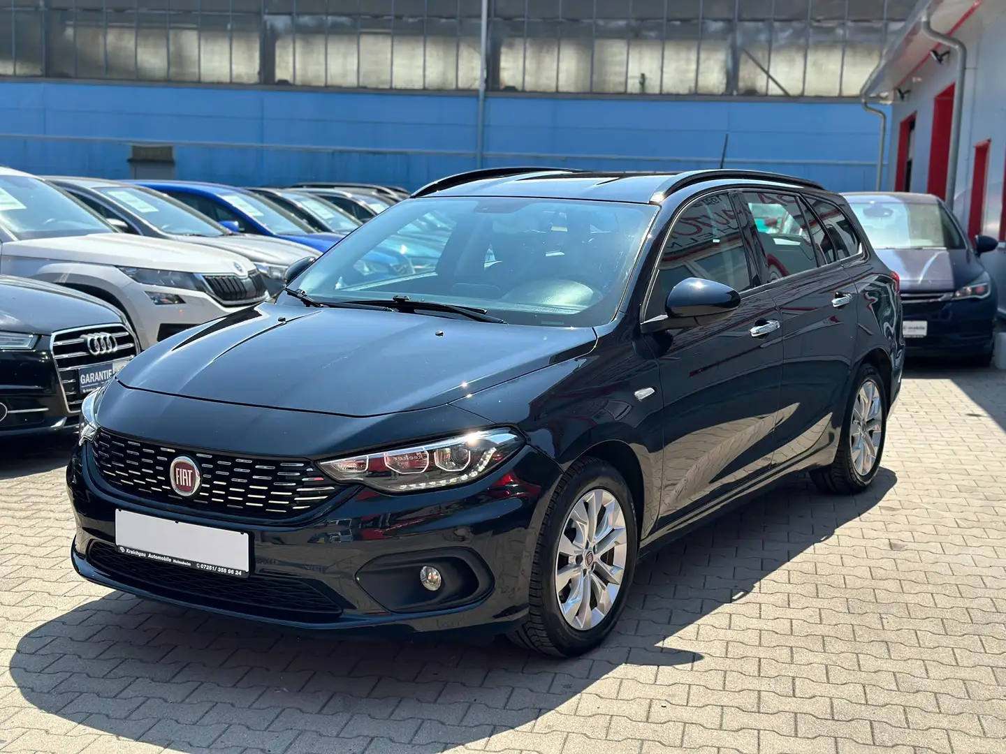 Fiat Tipo 1.3 M-Jet*NAVI*KAMERA*KLIMAAUT*TEMP*SHZ*TÜVneu Noir - 1