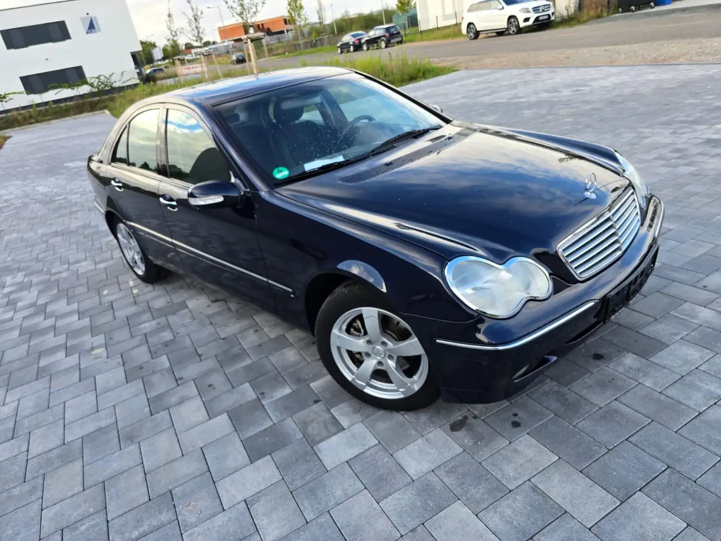 Mercedes-Benz C 180 C-Klasse Elegance Blau - 2