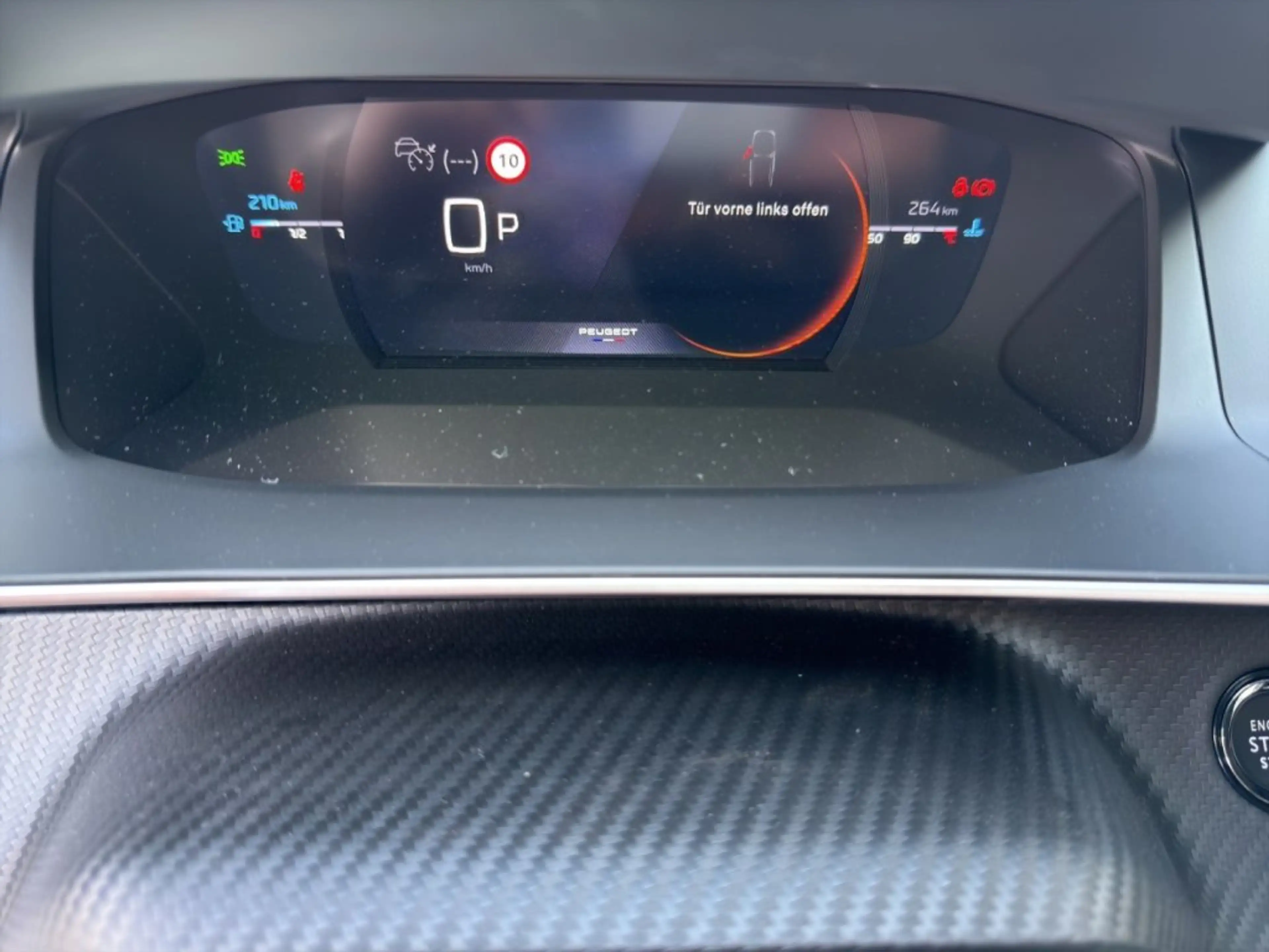 Peugeot 2008 GT Benzin 130 EAT8 — photo 14