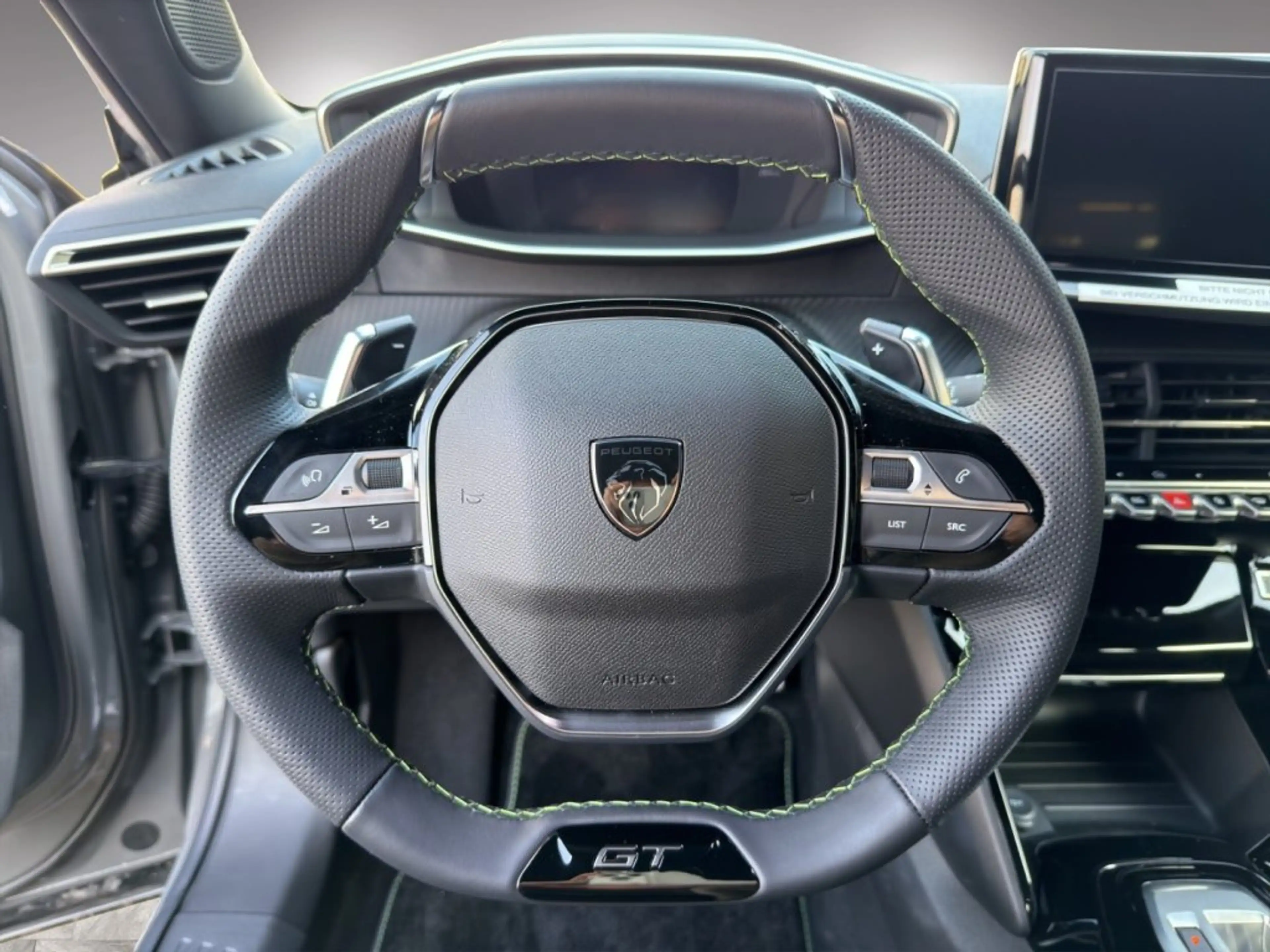 Peugeot 2008 GT Benzin 130 EAT8 — photo 8