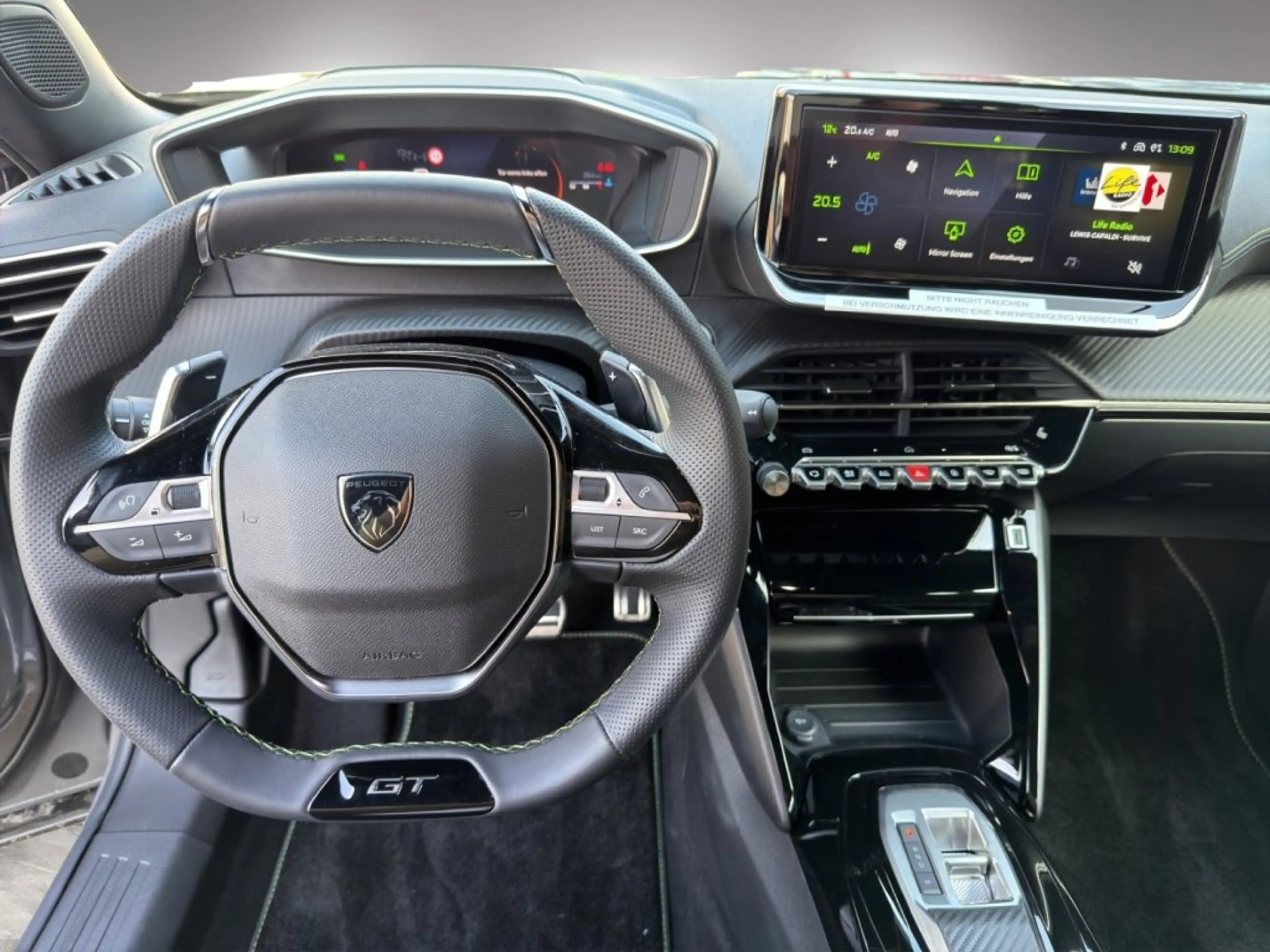 Peugeot 2008 GT Benzin 130 EAT8 — photo 9