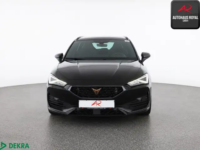 Cupra Leon view 8