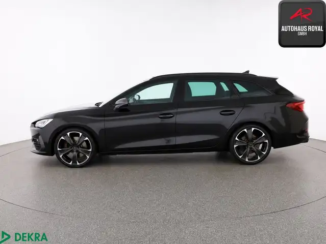 Cupra Leon view 2