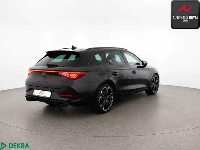 Cupra Leon view 5
