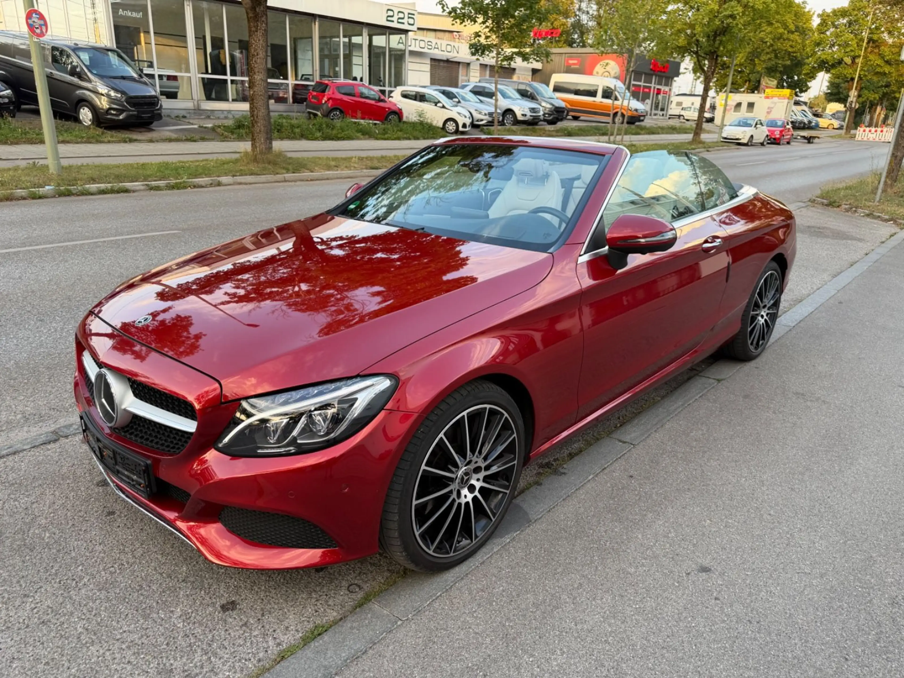 Mercedes-Benz C 300 C Cabrio Head up.Kamera 360.Distronic. — photo 6