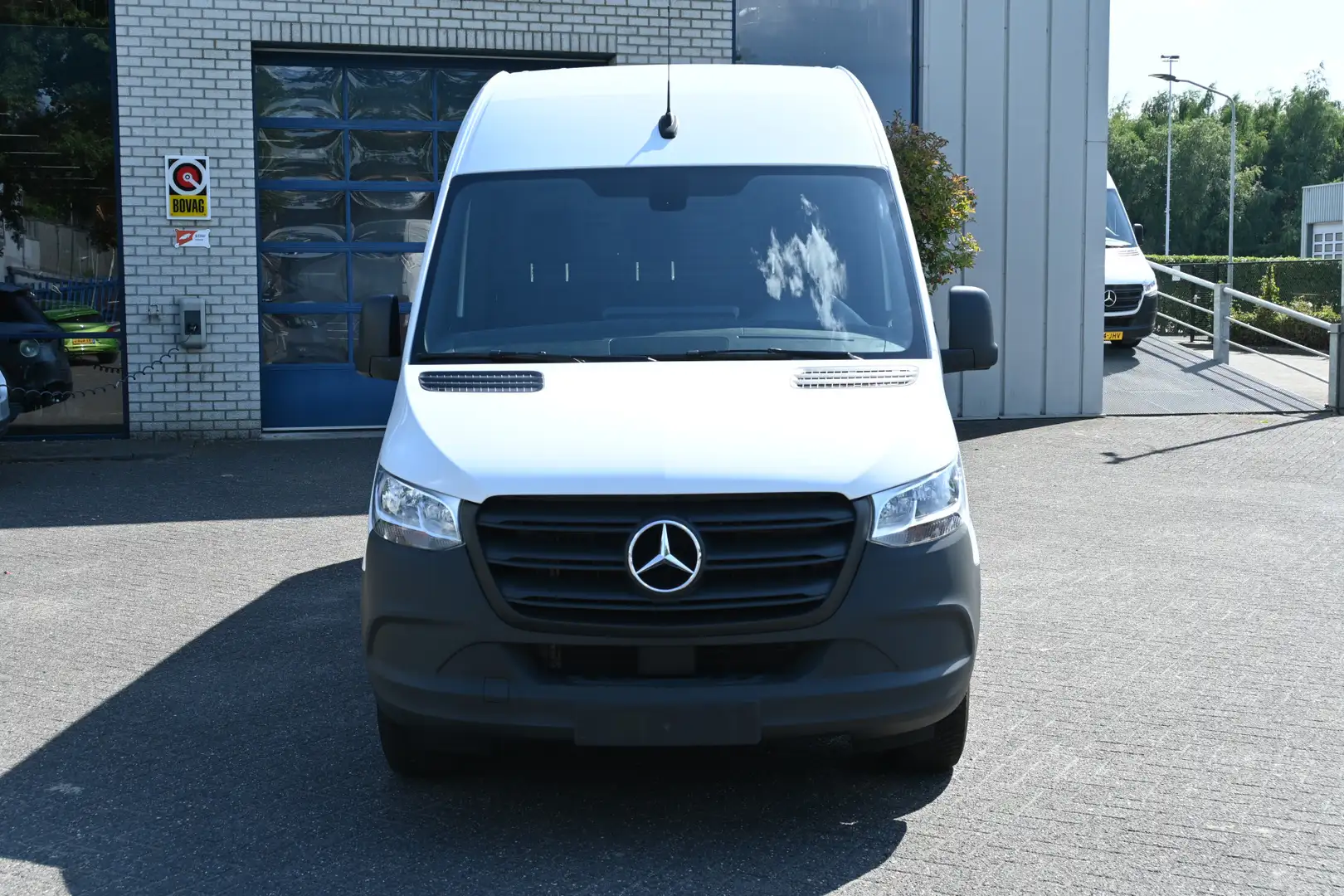 Mercedes-Benz Sprinter 317 CDI L3H2 RWD 3500 kg Trekhaak, MBUX navigatie Blanc - 2