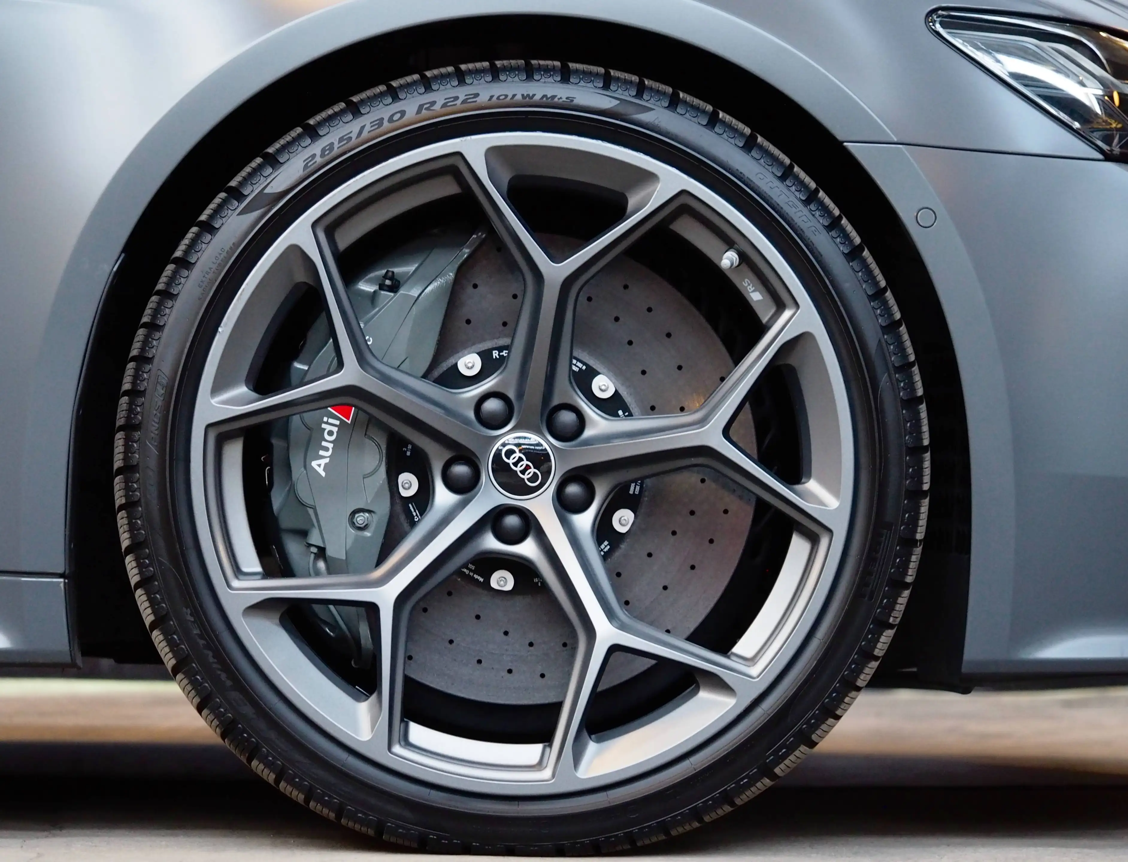Audi RS6 RS6 Performance 4.0 V8 Biturbo Quattro * Garantie usine Audi * TVA récupérable * — photo 4