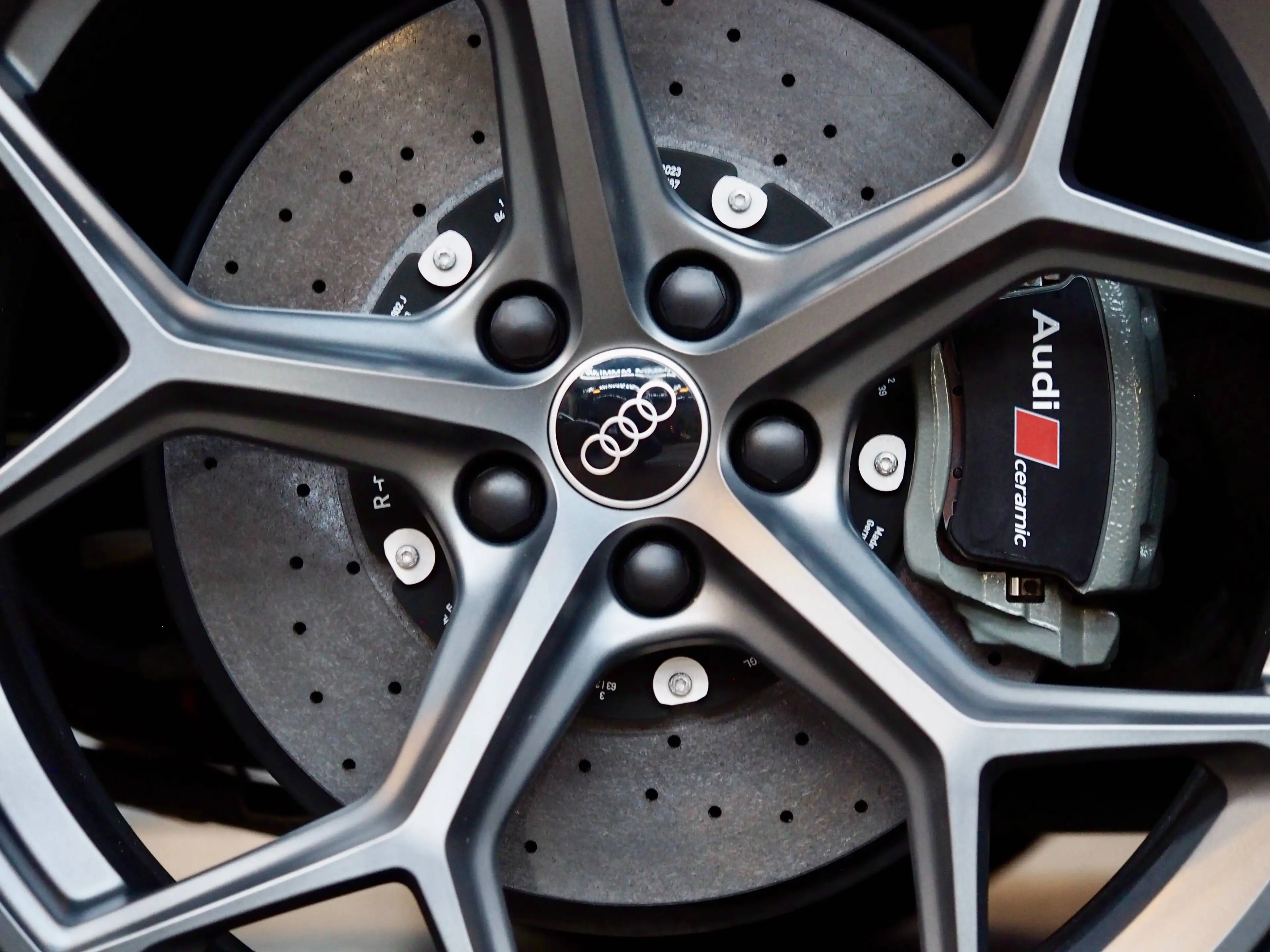 Audi RS6 RS6 Performance 4.0 V8 Biturbo Quattro * Garantie usine Audi * TVA récupérable * — photo 10