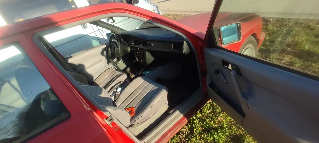Mercedes-Benz 190 w201, foto 12