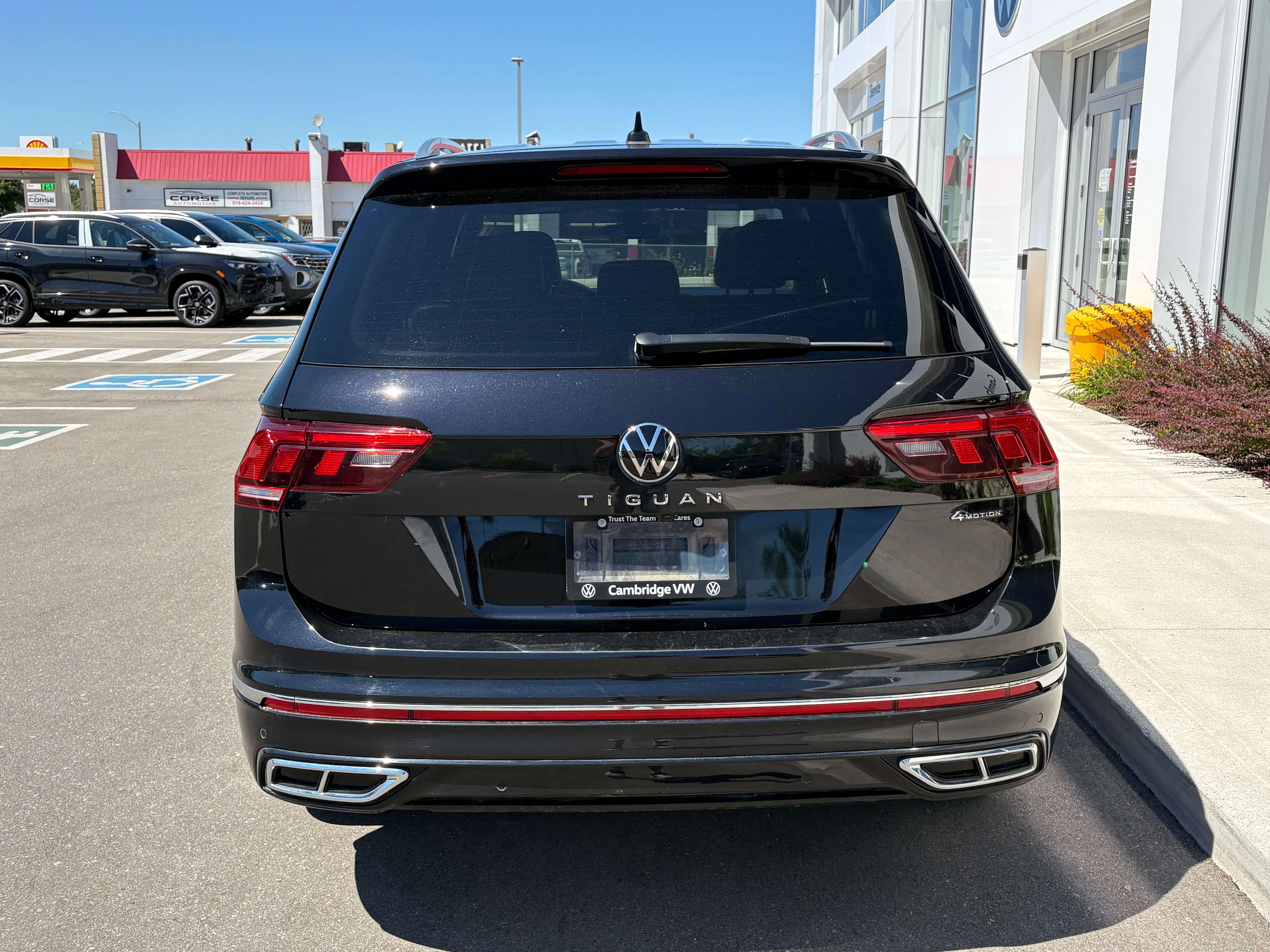 2024 Volkswagen Tiguan Highline R-Line — снимка 1