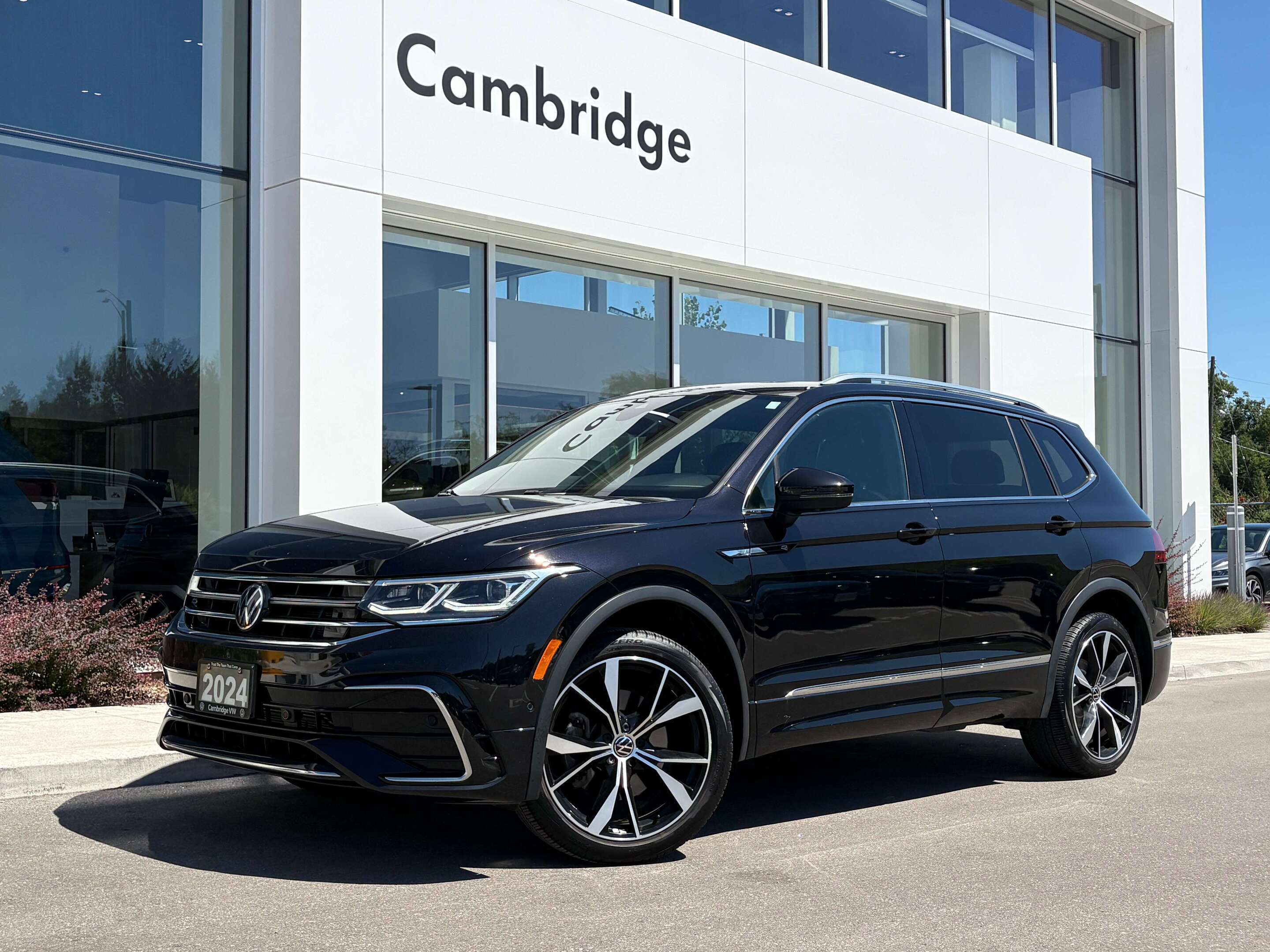 2024 Volkswagen Tiguan Highline R-Line