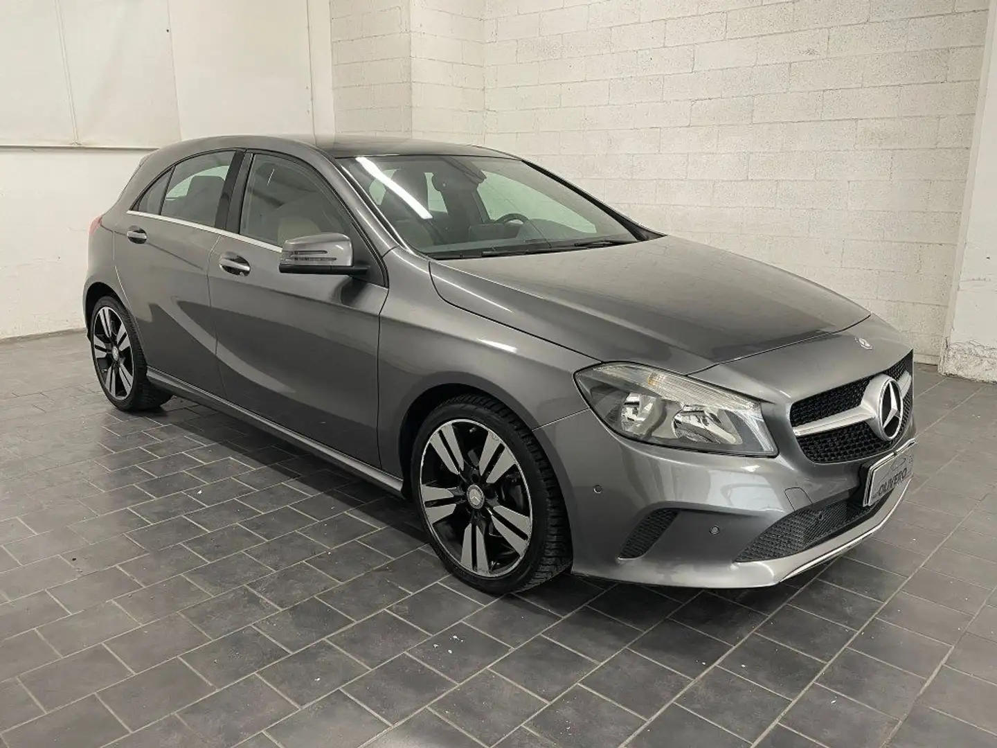 Mercedes-Benz A 220 d Automatic Sport-TETTO-GUSCIO-C.18 Szürke - 1