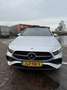 Mercedes-Benz A 200 AMG Line - Pano - apk 2028 - dealer onderhouden Zilver - thumbnail 1