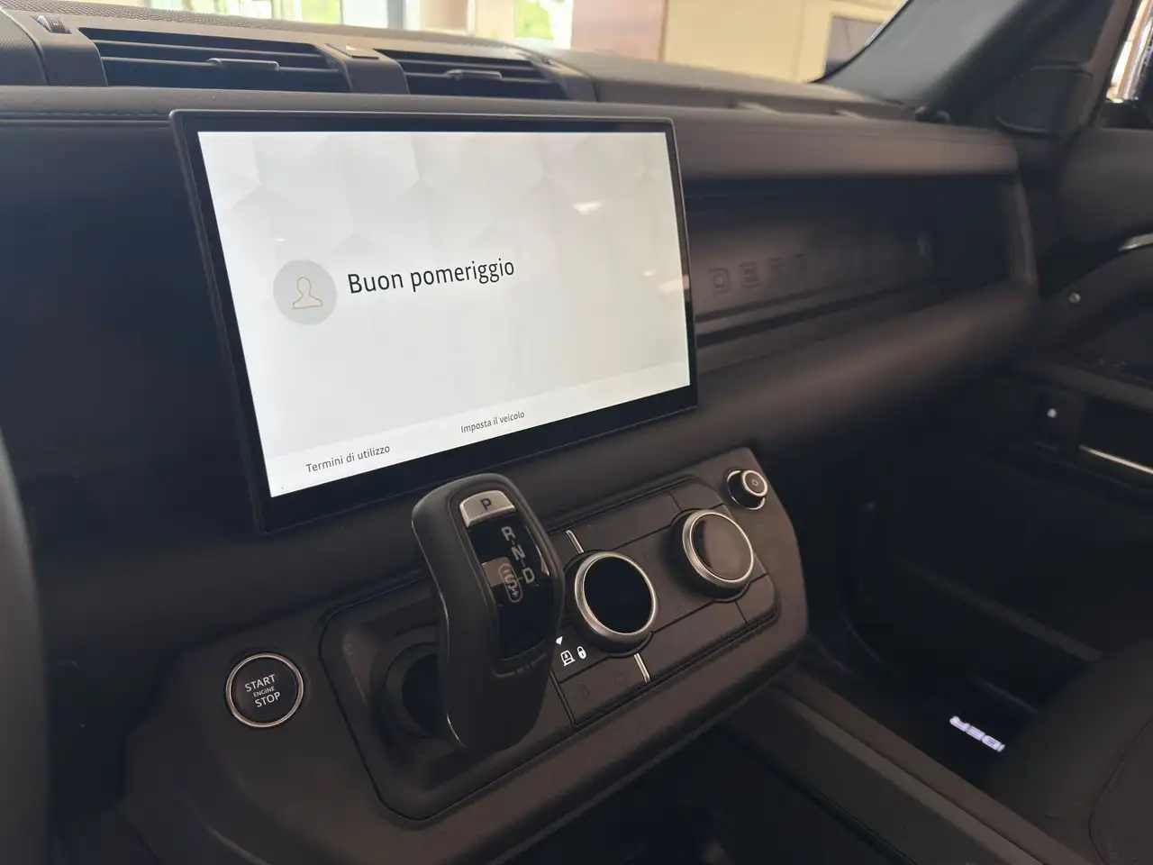 Land Rover Defender D200 AWD Auto 110 X-Dynamic SE, миниатюра 12