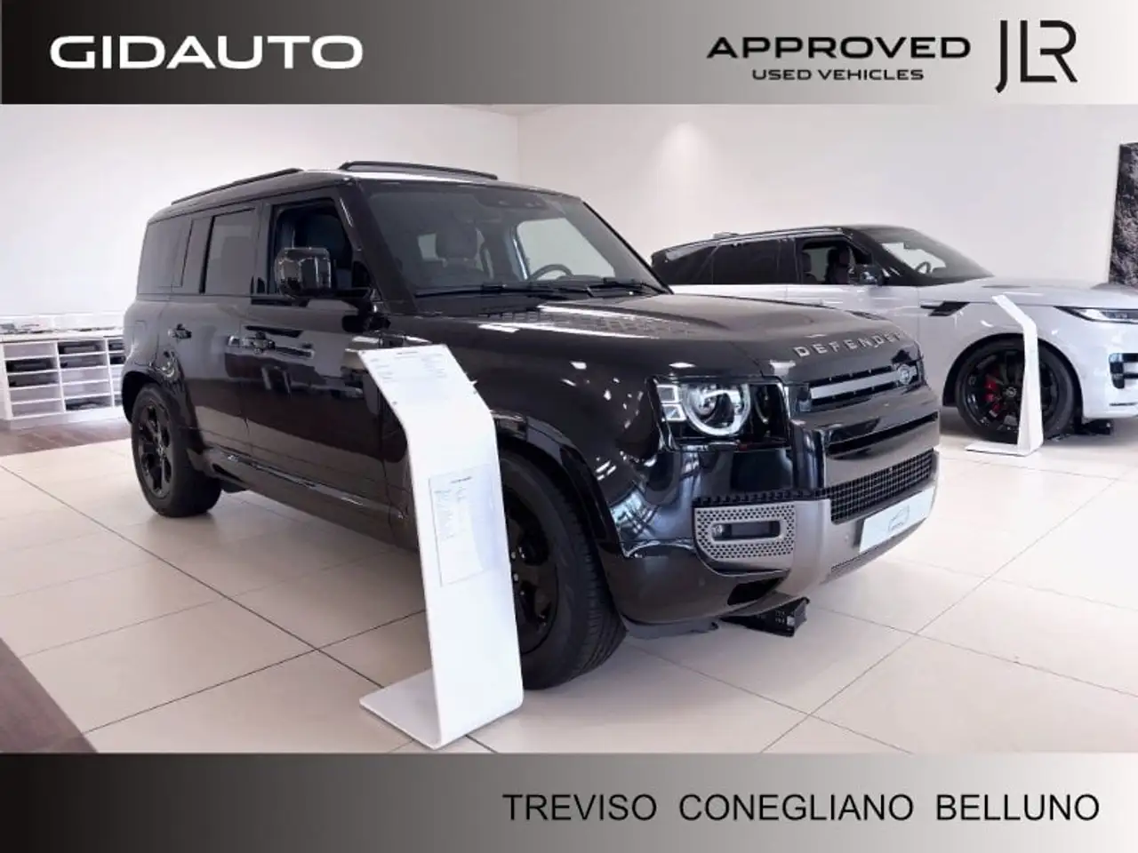Land Rover Defender D200 AWD Auto 110 X-Dynamic SE