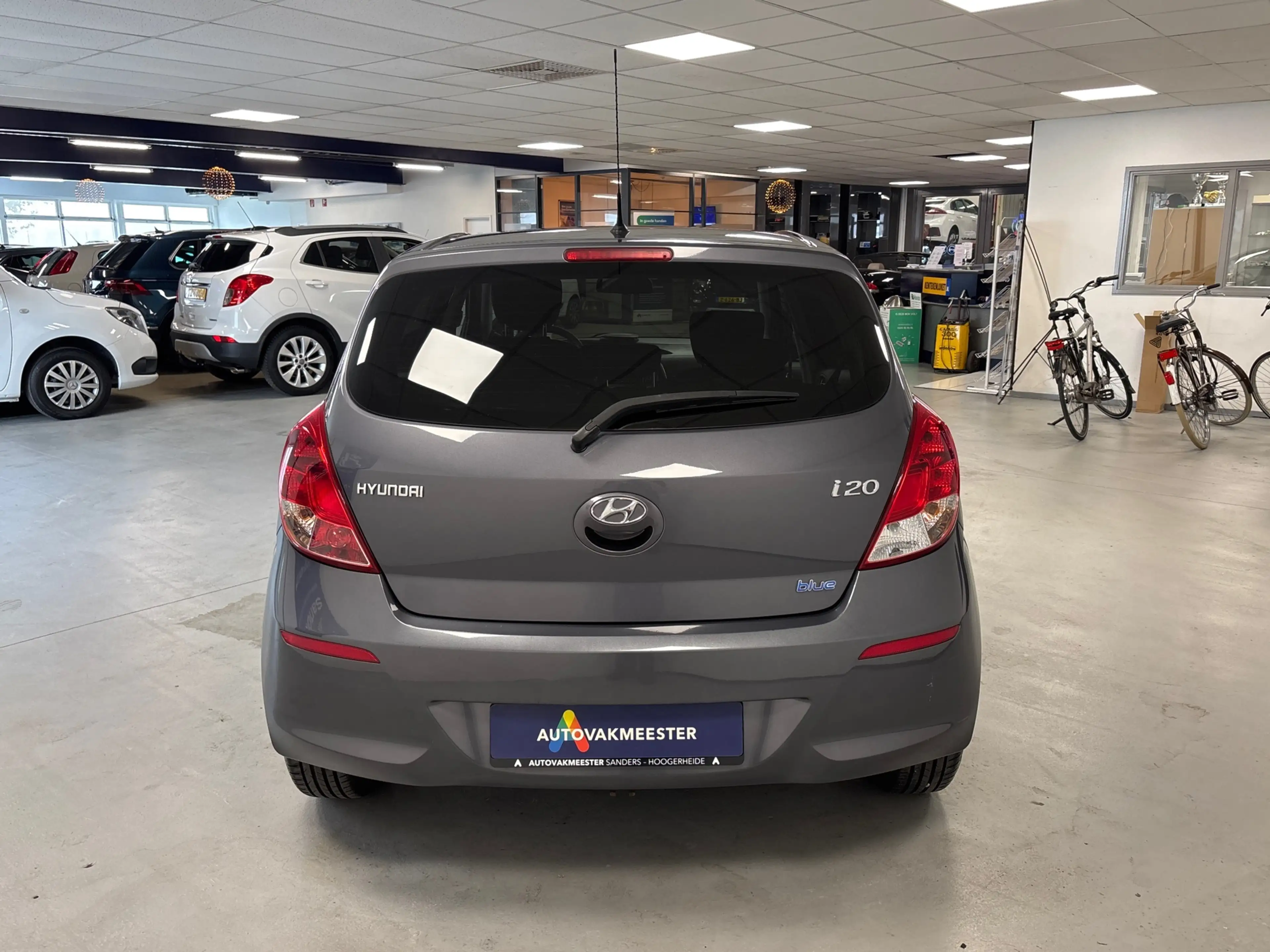 Hyundai i20 1.2i Go Business — photo 5
