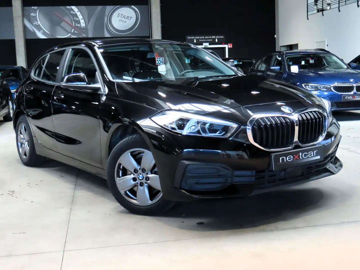 BMW 116 dA Hatch SIEGES SPORT-FULL LED-NAVI-CAMERA-PARKING Noir - 2