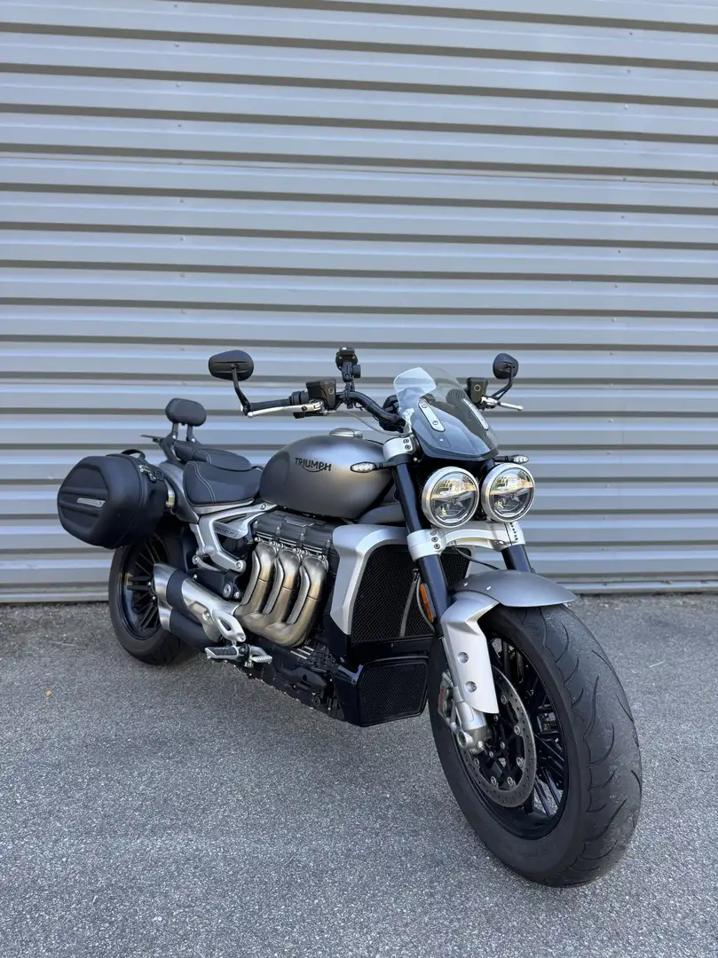 Triumph Rocket 3 R - 1