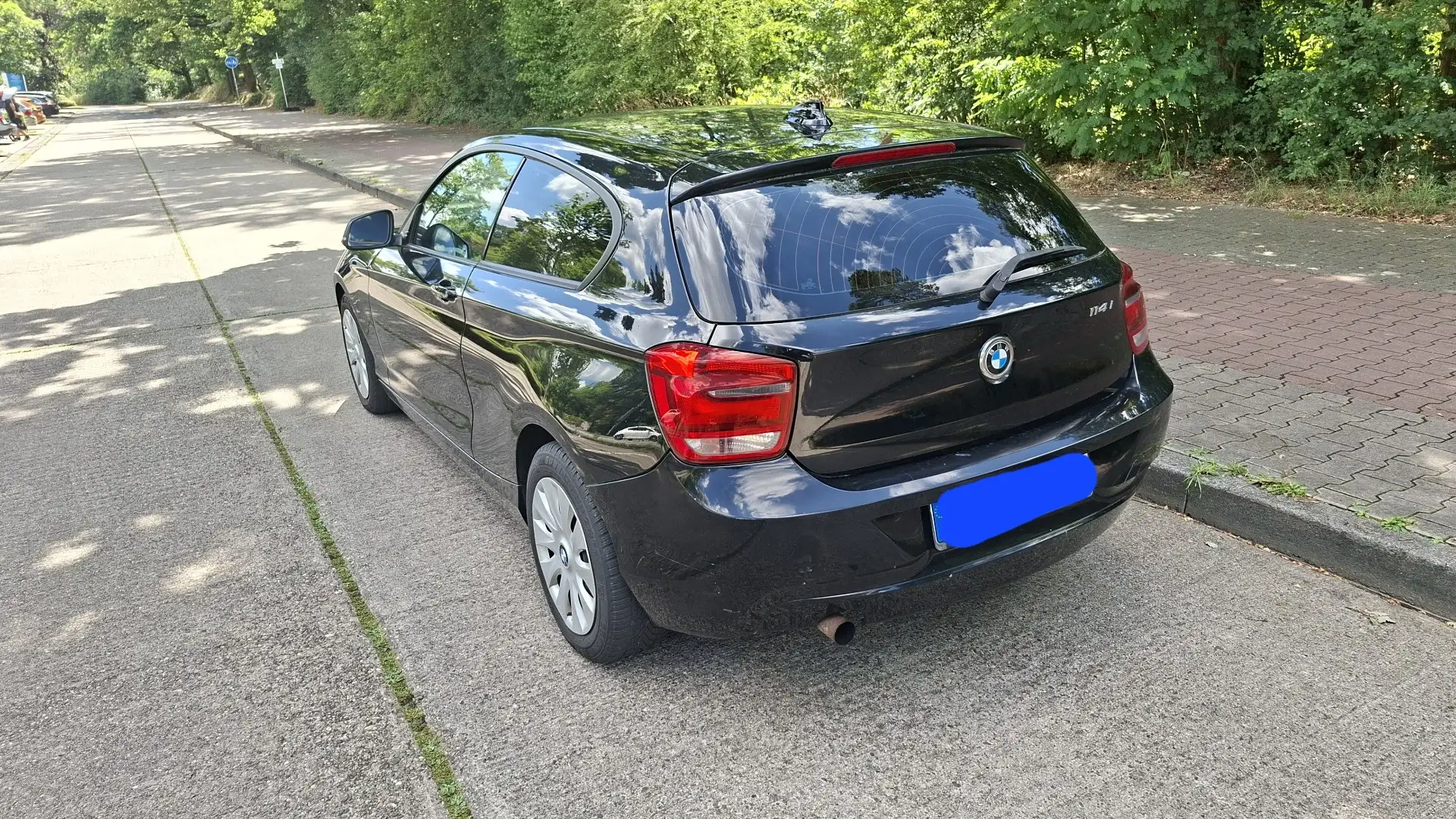 BMW 114 114i - 2