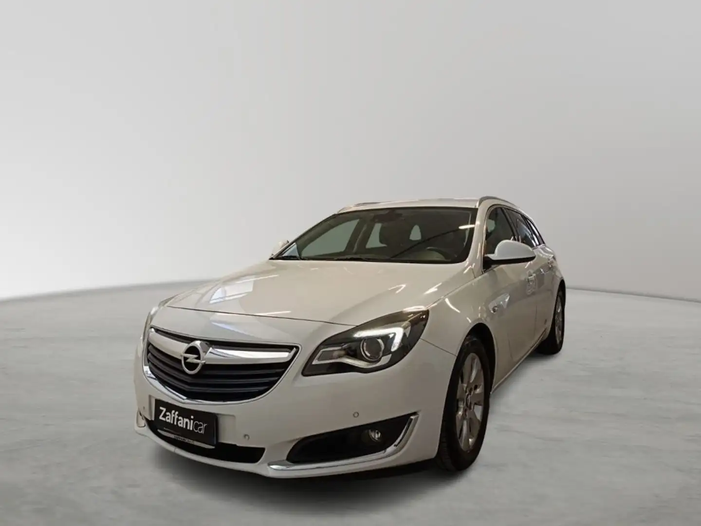 Opel Insignia 2.0 CDTI 170CV Start&Stop Sports Tourer Cosmo Busi Bílá - 2