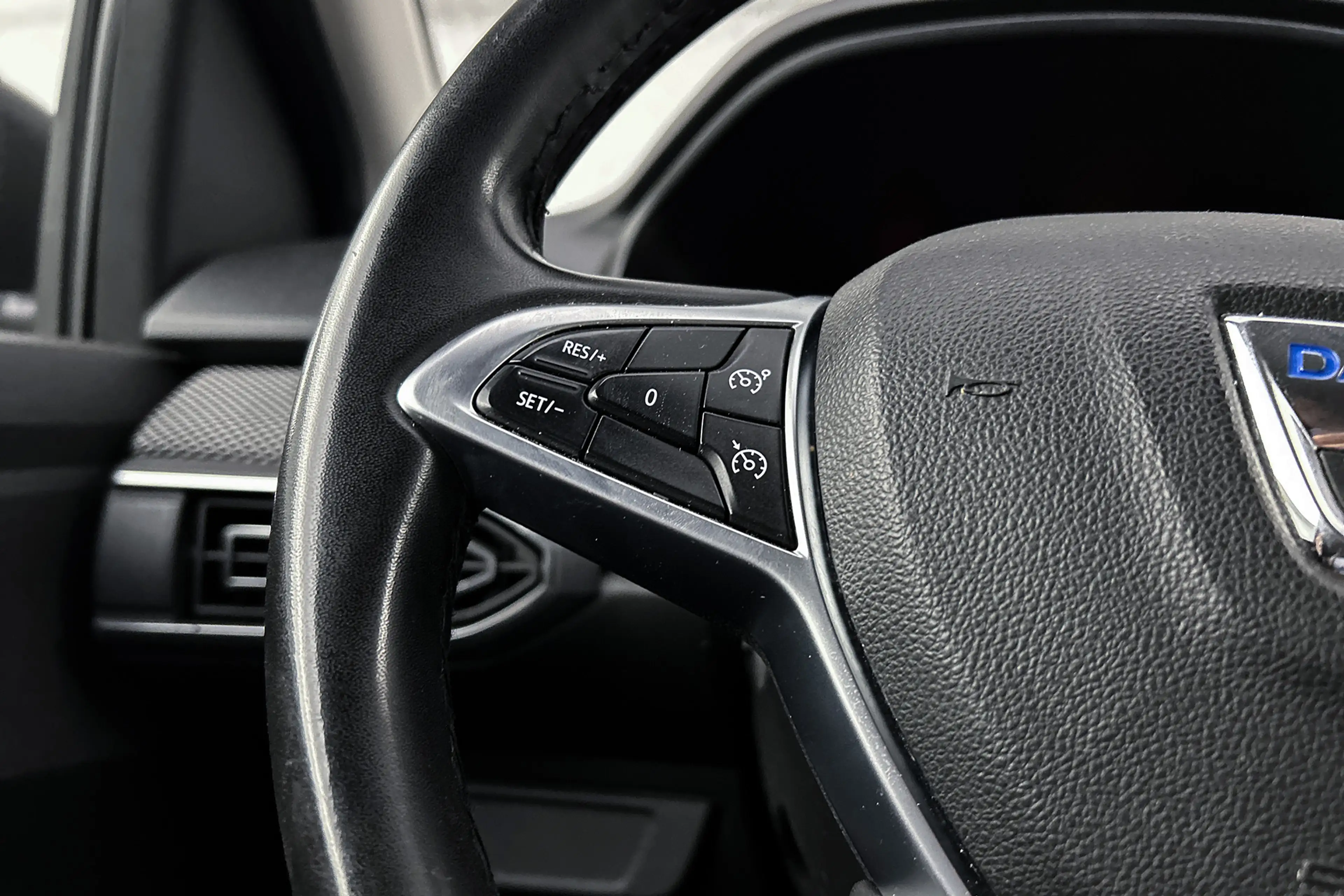 Dacia Jogger 1.0 TCe 110 Extreme 7p. | Camera | LED koplampen | — photo 16