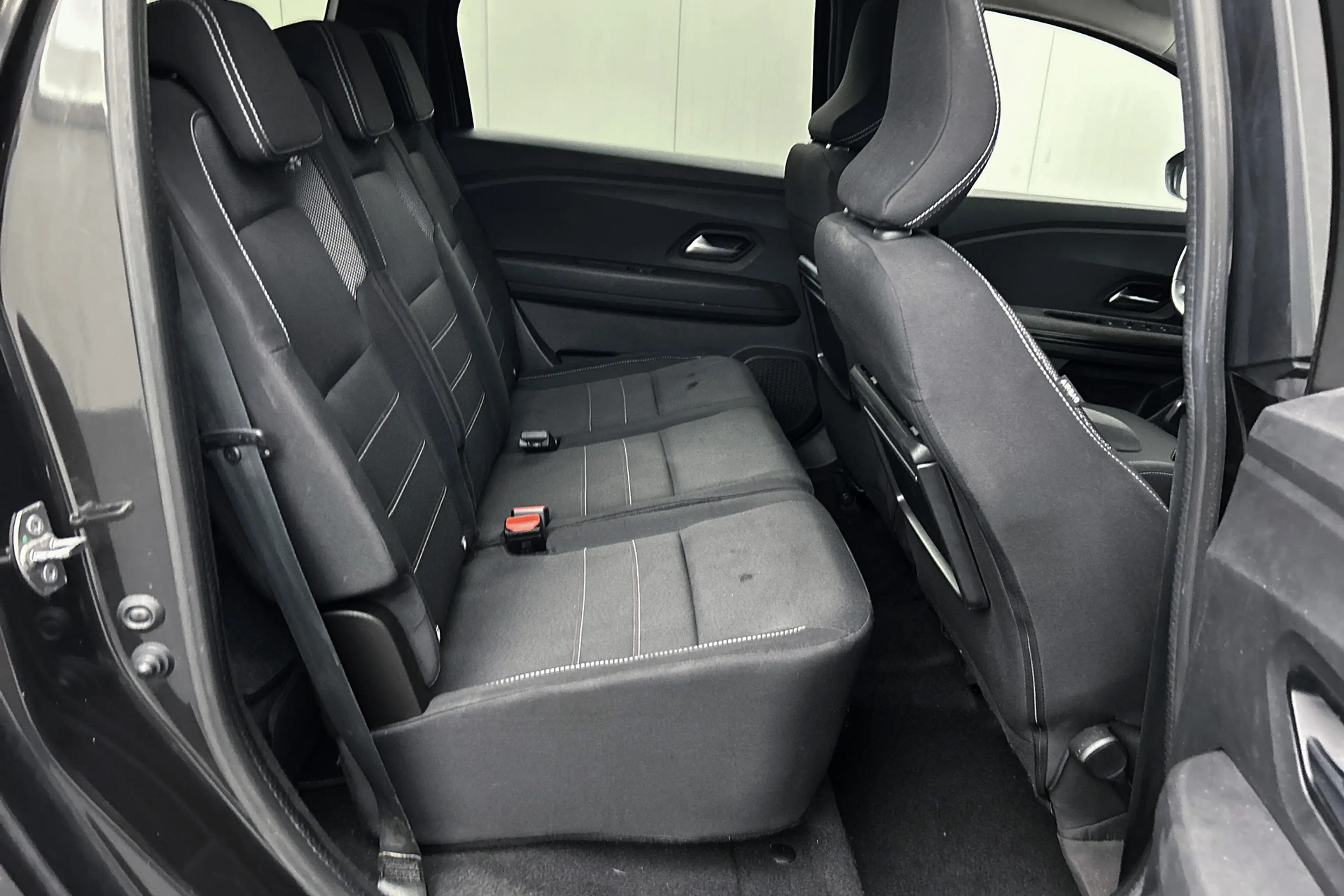 Dacia Jogger 1.0 TCe 110 Extreme 7p. | Camera | LED koplampen | — photo 24