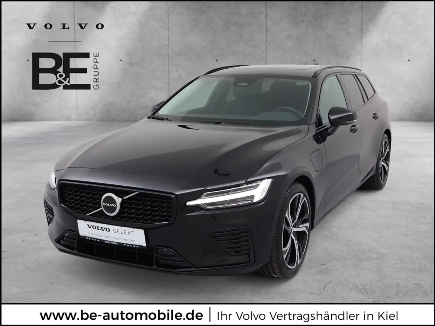 Volvo V60 Kombi T6 Ultra Dark Recharge Plug-In Hybrid AWD Schwarz - 1