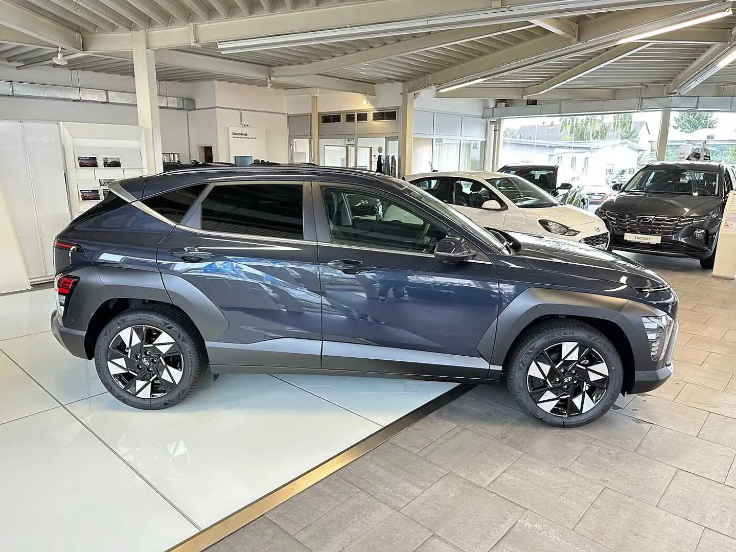 Hyundai KONA 1.6 GDI DCT Hybrid Trend*Navi*LED*Klimaa. Bleu - 1