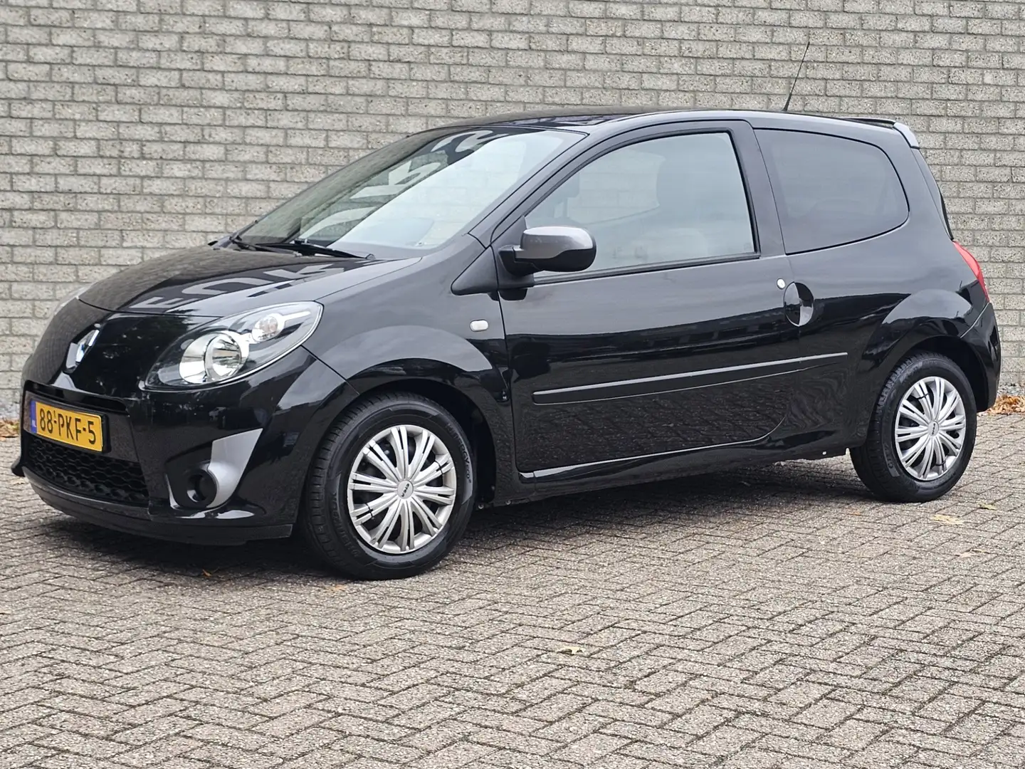 Renault Twingo 1.2-16V Collection Airco/Trekhaak Zwart - 2