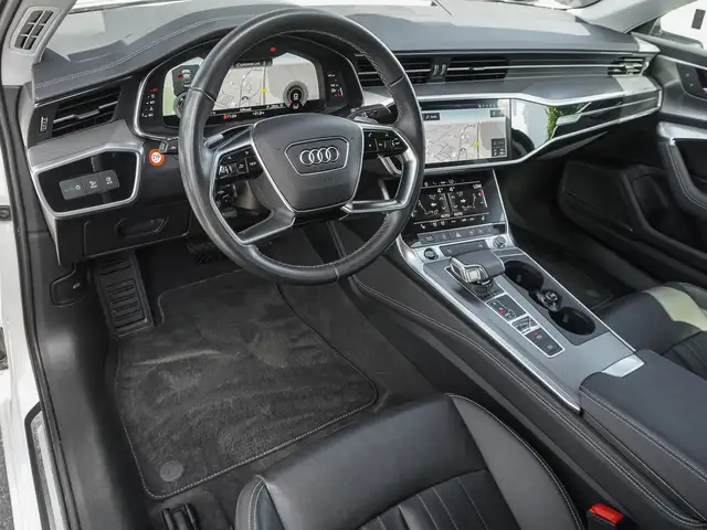 Audi A6 view 9