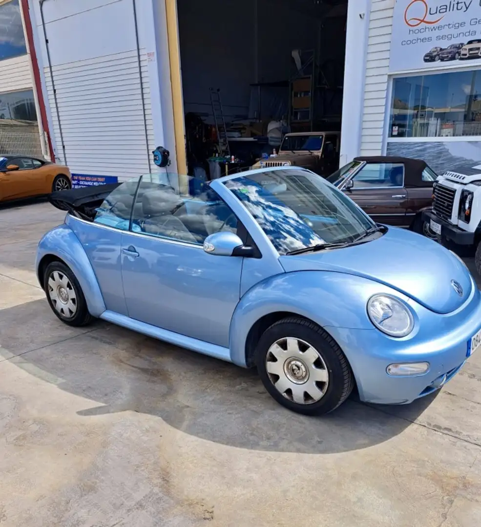 Volkswagen Beetle Cabrio 1.6 Blau - 1