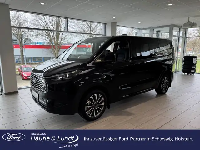 Ford Tourneo Custom Titanium X Panorama AHK-el. klappb. Allwetterreife