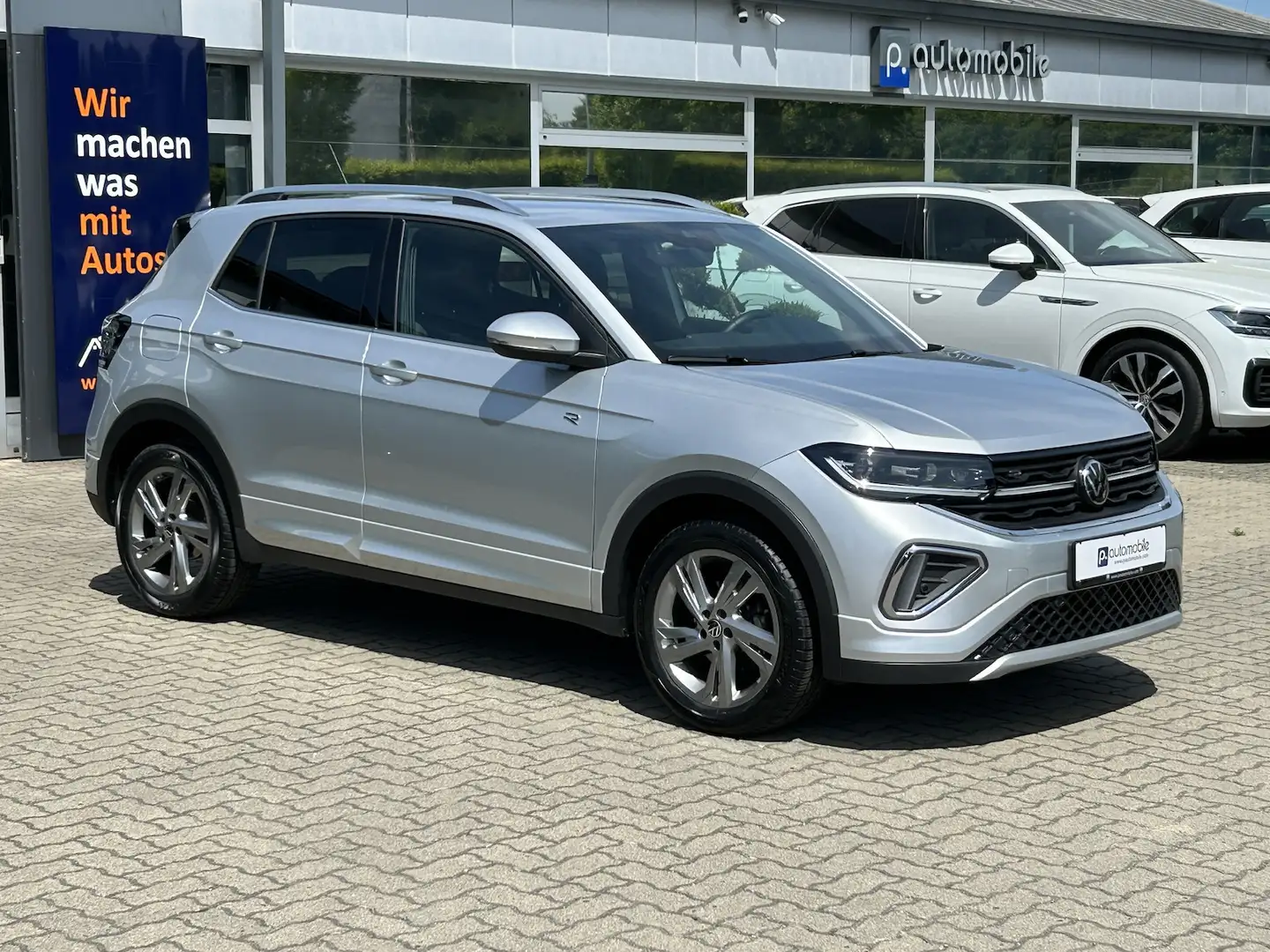 Volkswagen T-Cross 1.5 TSI DSG R-Line *IQ*NAVI*AHK* Silber - 2