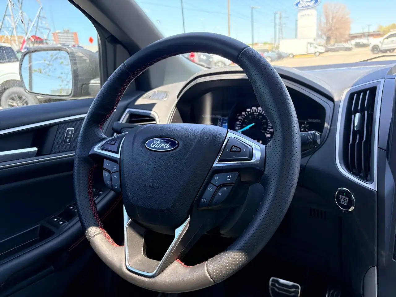 Ford Edge снимка Ford Edge