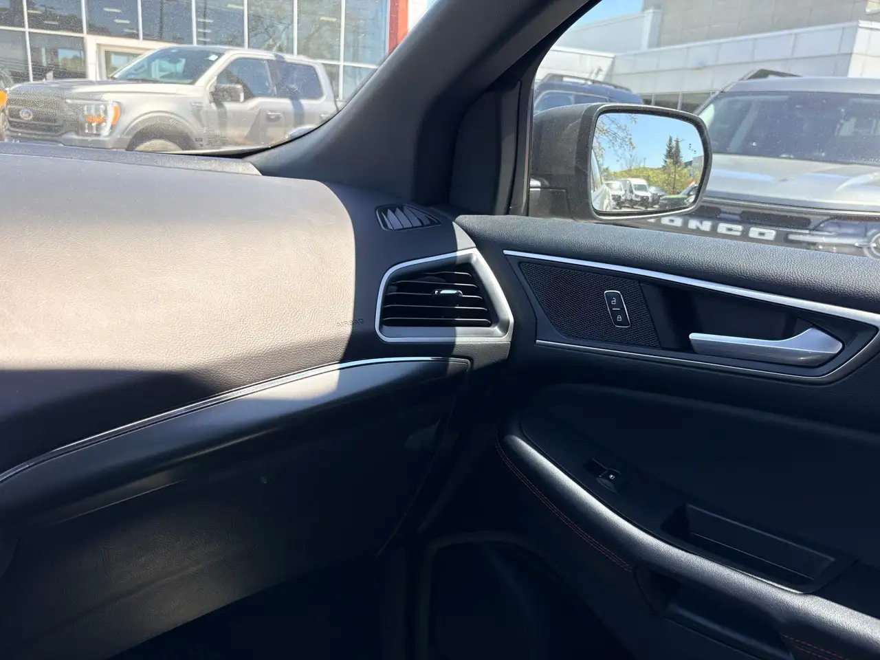 Ford Edge снимка Ford Edge