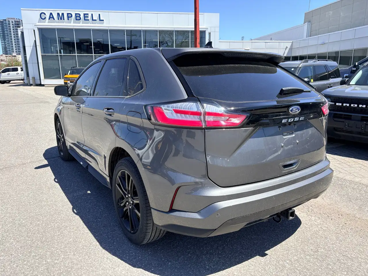 Ford Edge снимка Ford Edge