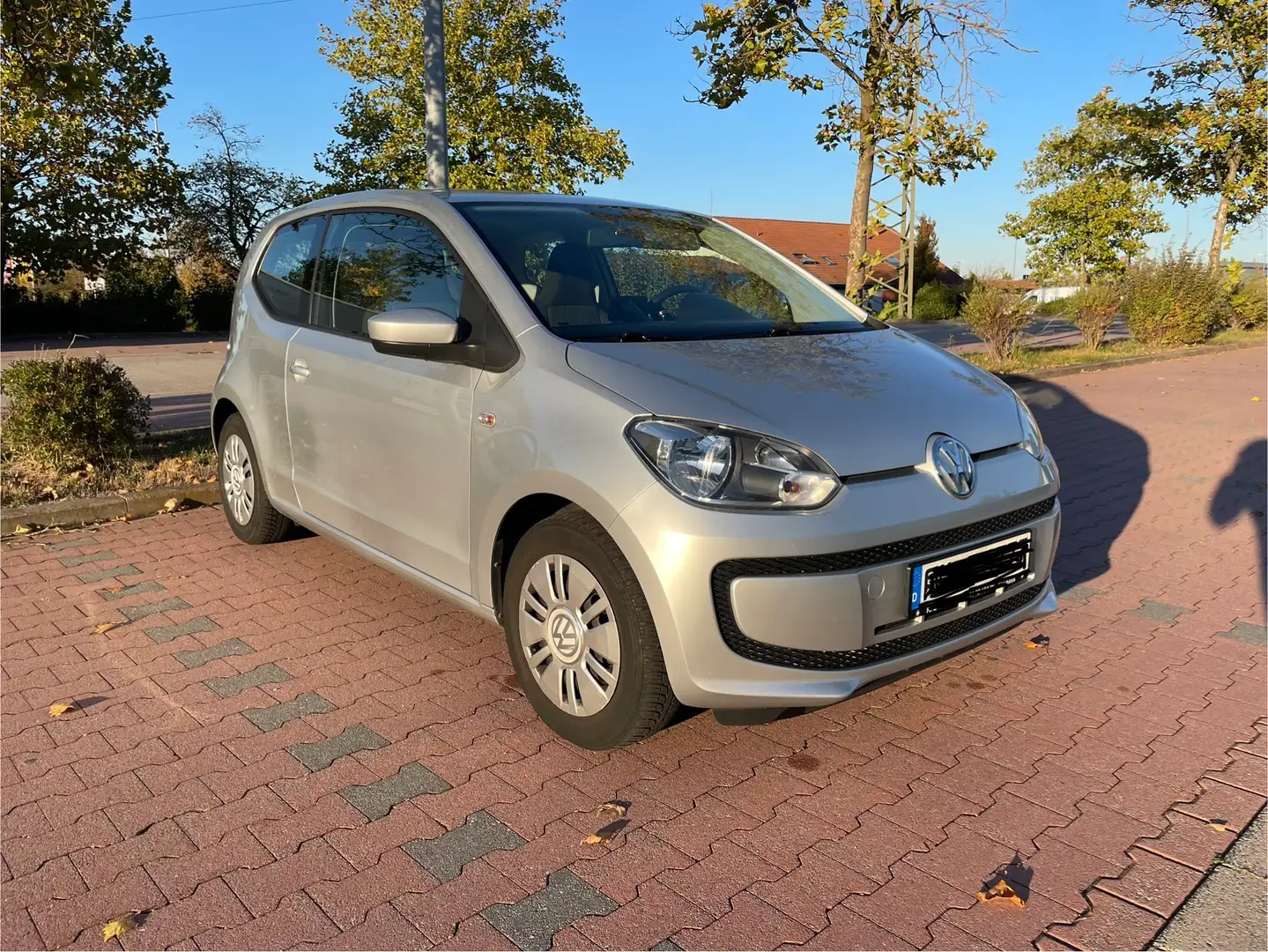 Volkswagen up! Dein erstes Auto! VW UP! 60 PS BLUETOOTH NAVI - 1