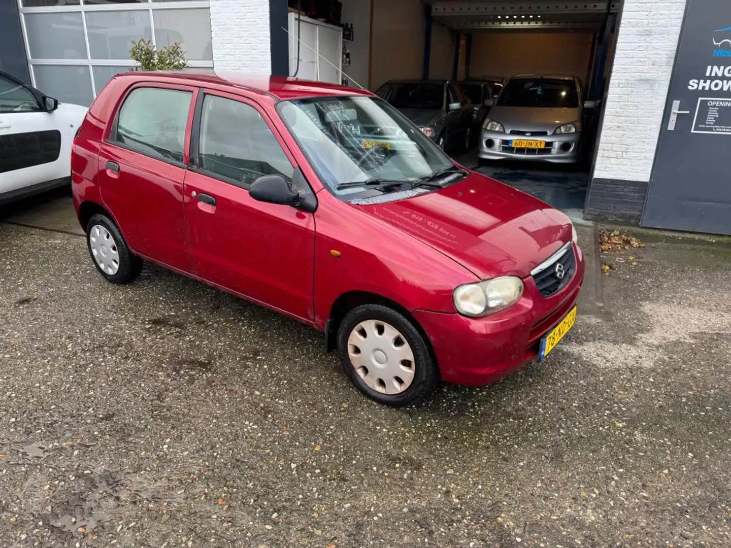 Suzuki Alto 1.1 GLS-Automaat- met NAP en een nieuwe APK!!! Rood - 2