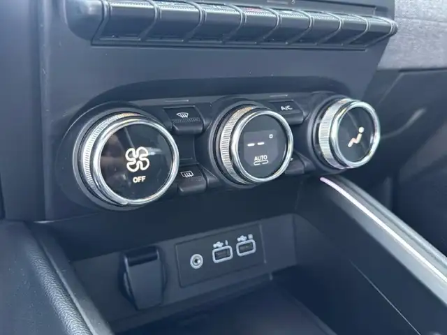 Renault Clio view 12