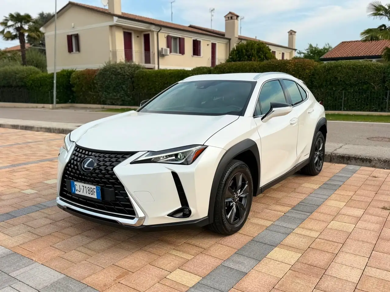 Lexus